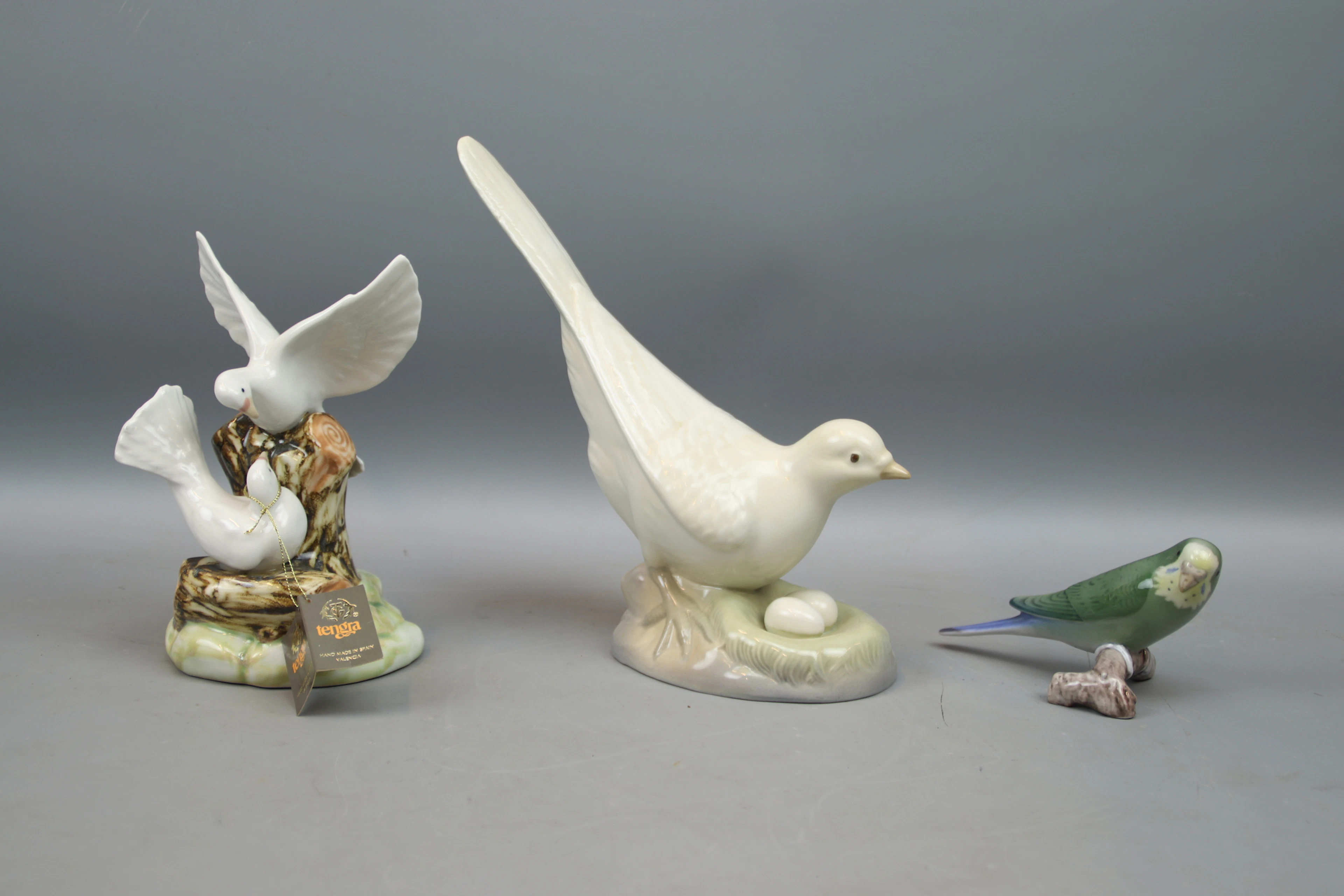 Figuren, Vögel, 3 Teile, Porzellan, darunter Bing & Gröndahl.