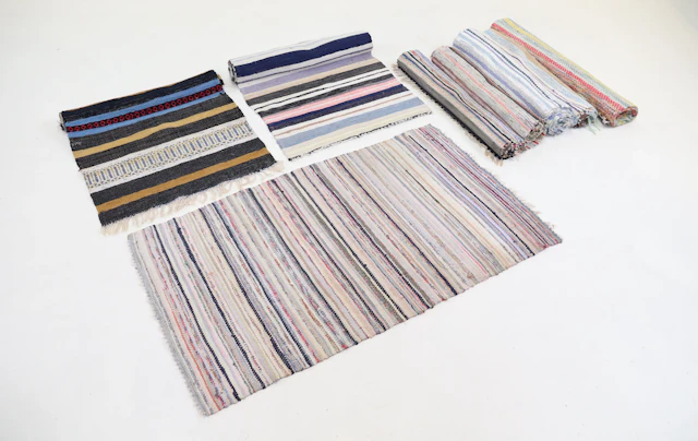 Lumpenteppiche, 8 Stück, Textil.