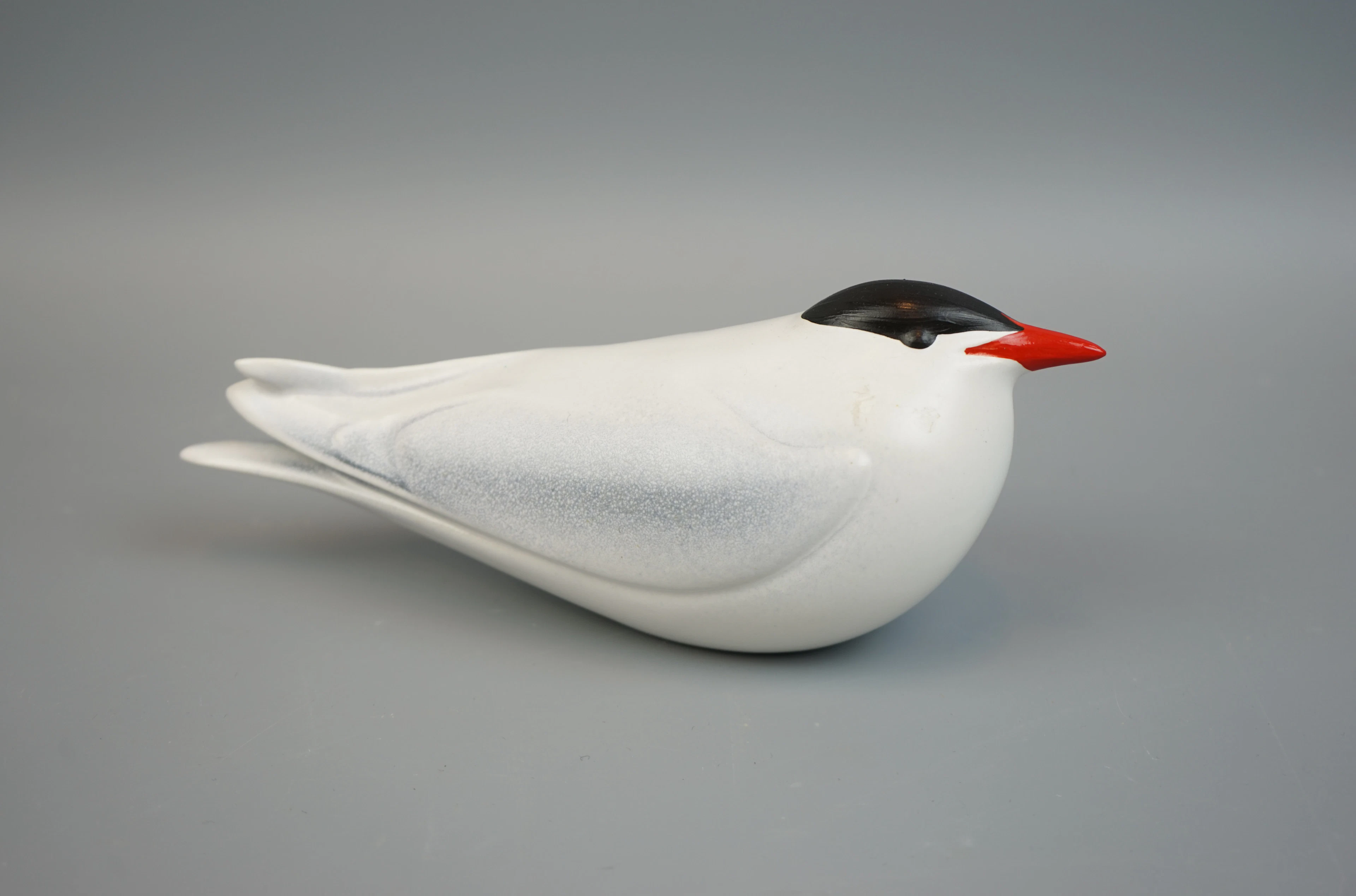 Paul Hoff, figurin, stengods, ''Ishavstärna'', Gustavsberg.