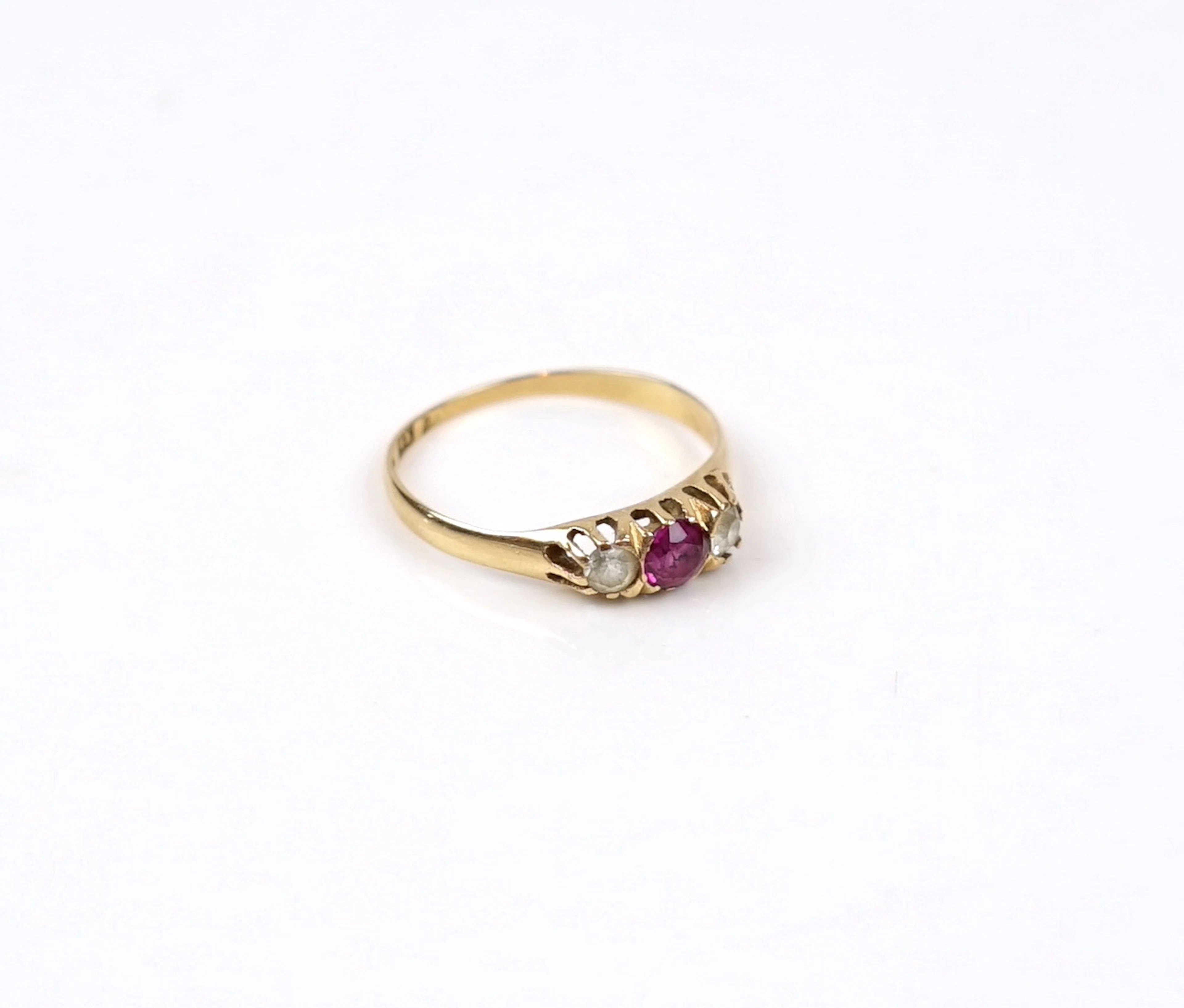 Anello, oro 18k con pietre, 1945.