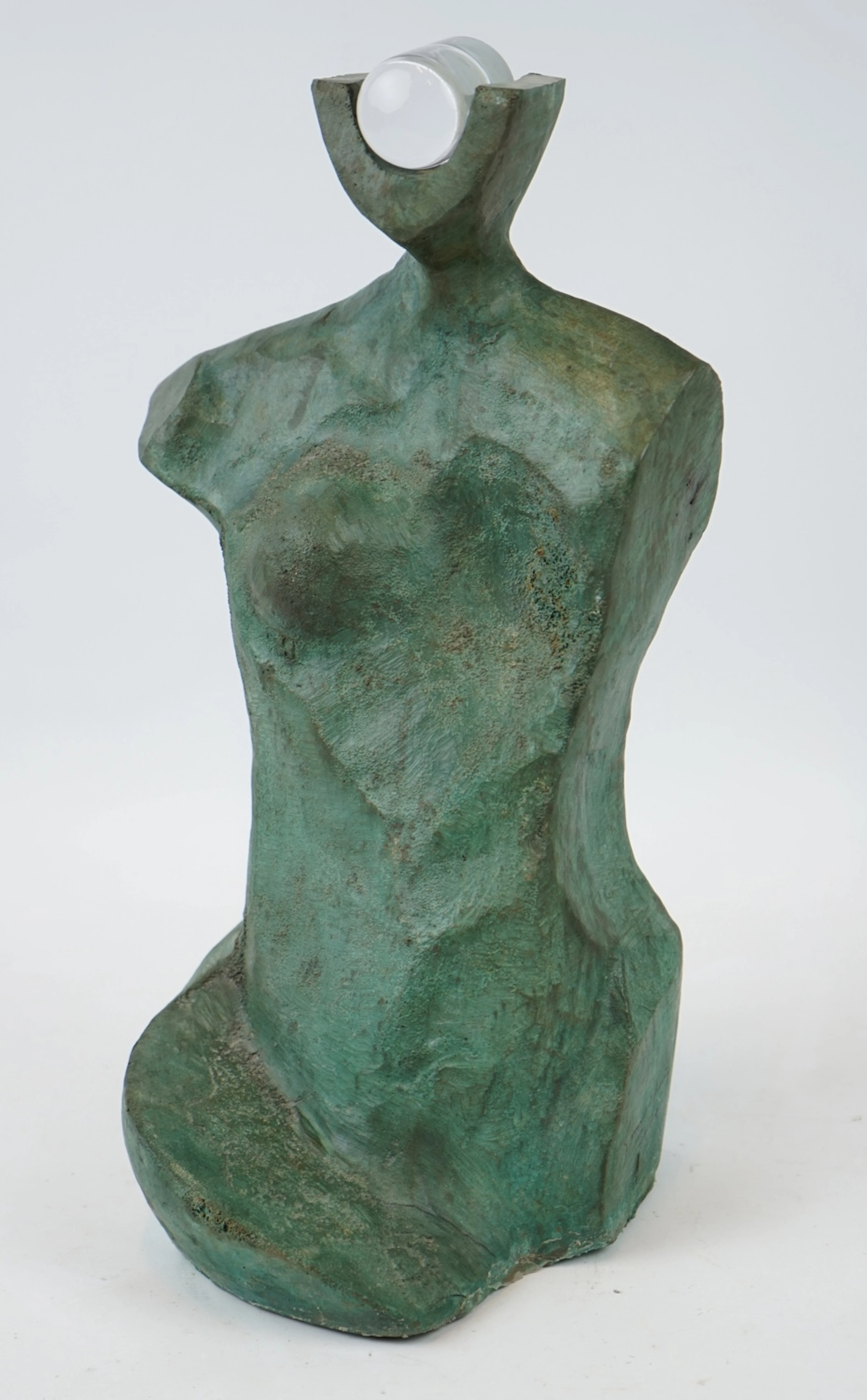 Klas Sundkvist, una scultura in bronzo/vetro, firmata, datata 2006.