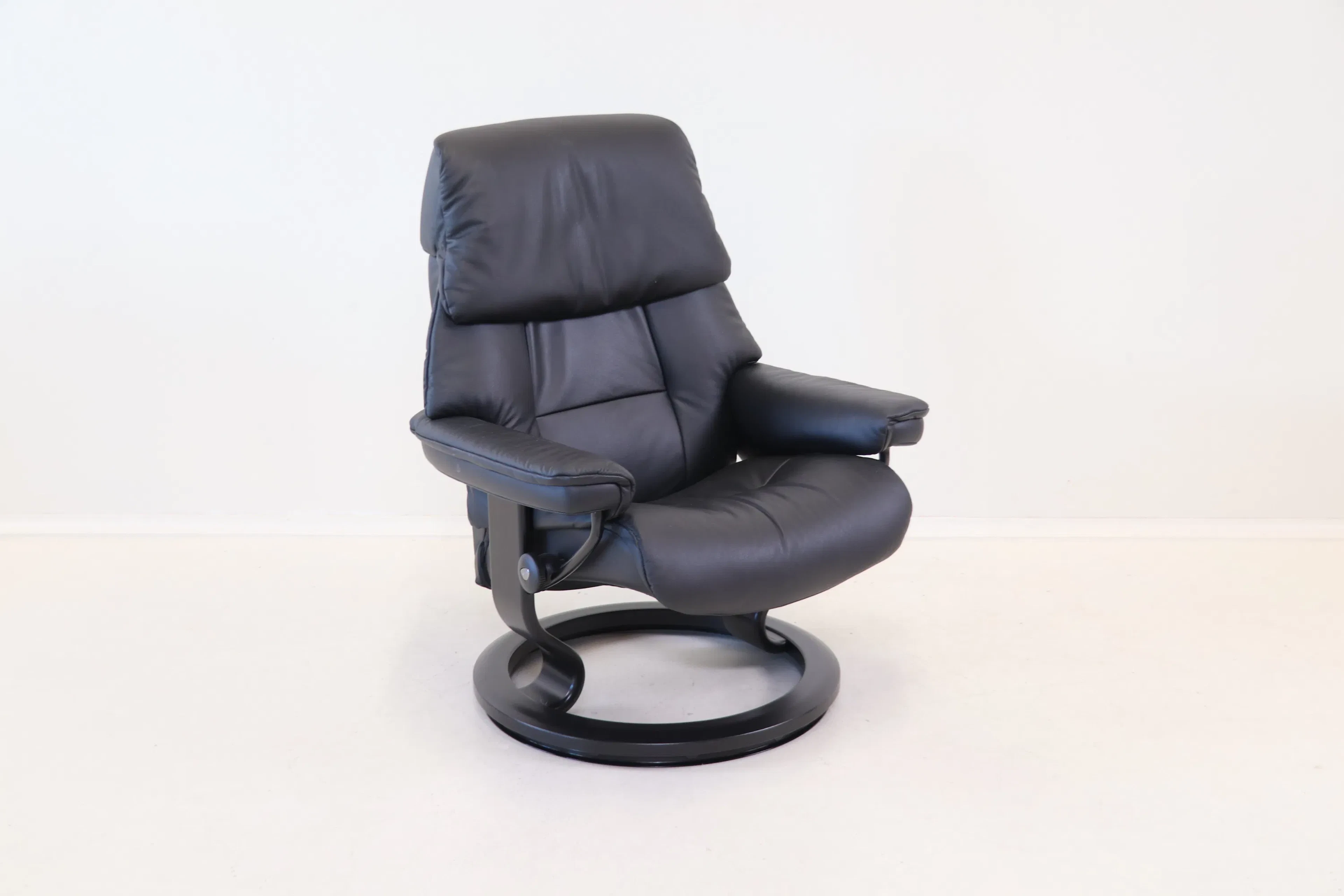 Sillón giratorio, ajustable, cuero/madera, "Stressless", Ekornes.
