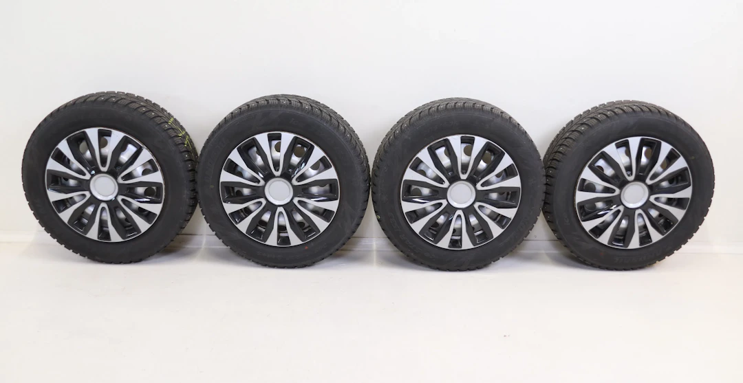 Winterreifen, M+S, 4 PC, 205/60R16, Ice STAR ist 33.