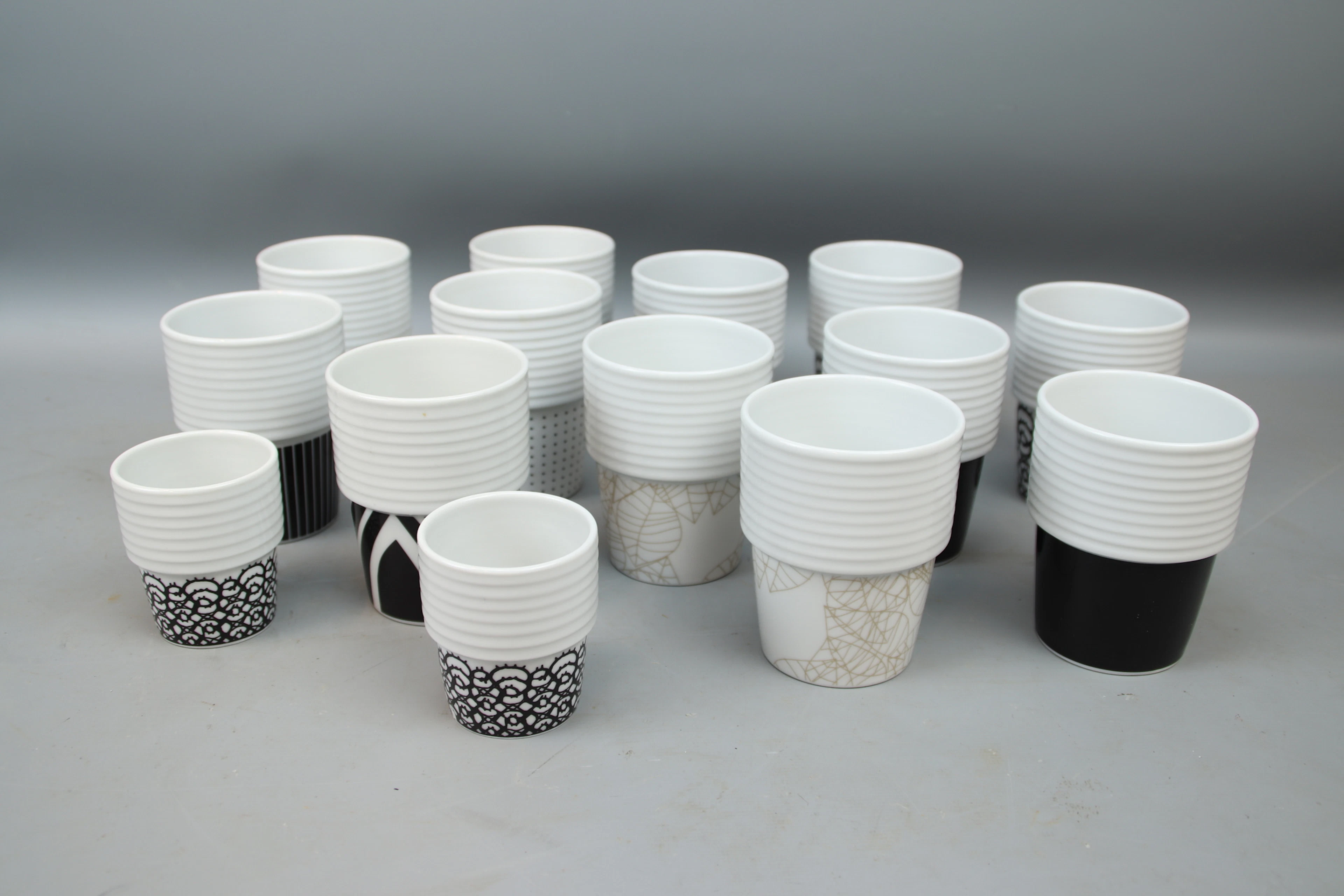 Tazas, 15 piezas, porcelana, diseño Filippa K, Rörstrand.
