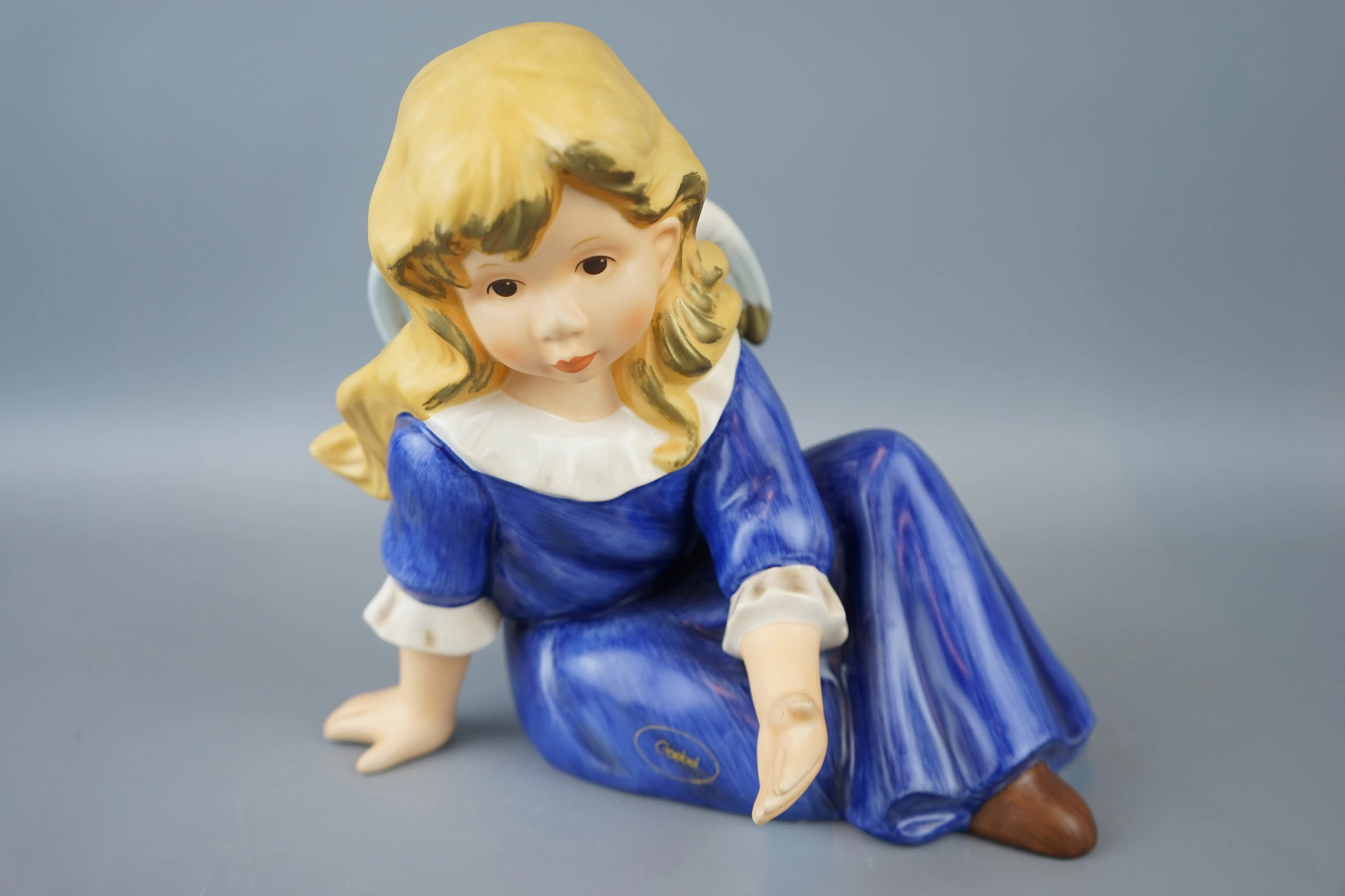 Engel, Figur, Porzellan, "Weihnacht", Goebel, Deutschland.