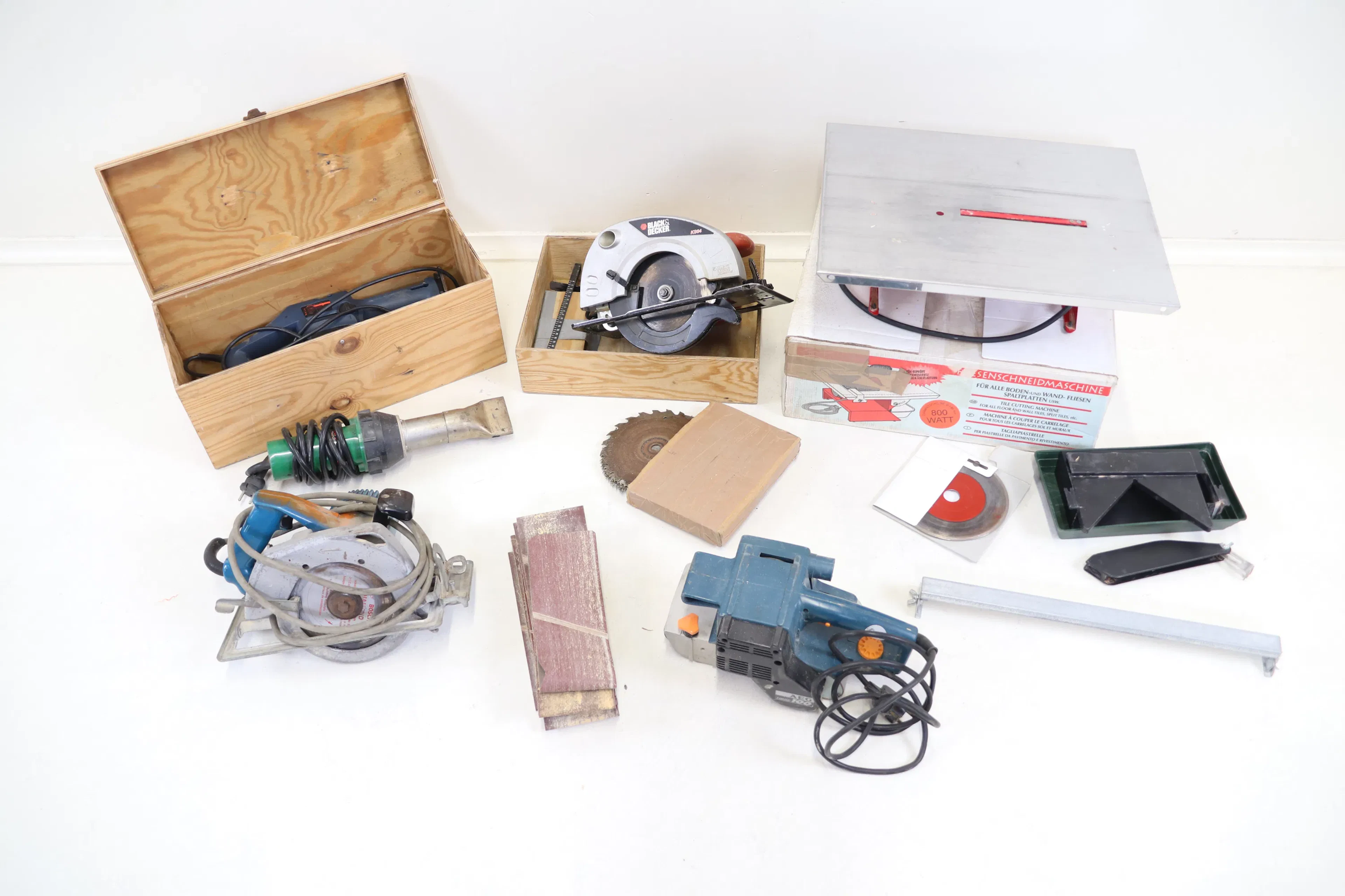 Power tools, 6 pieces, including Black & Decker.