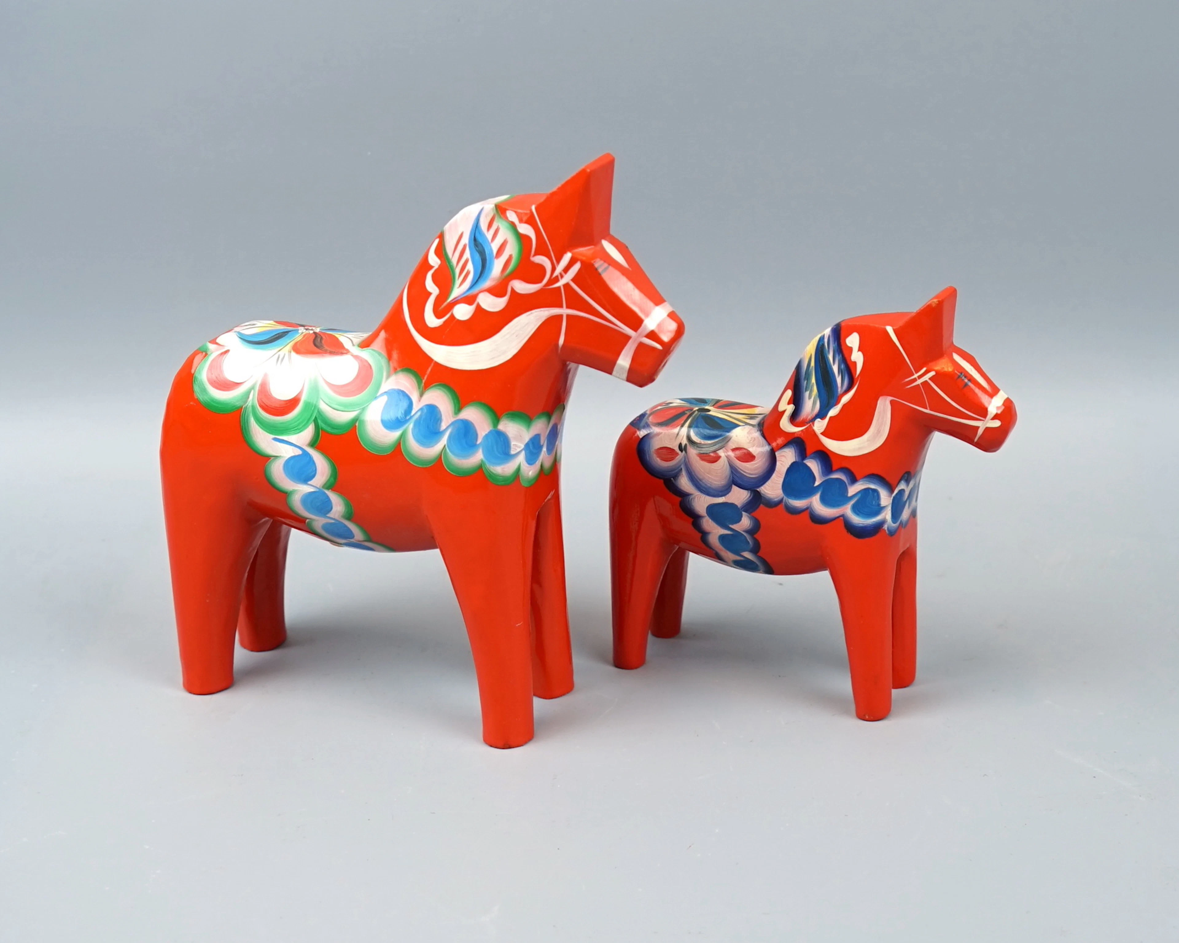 Dala horses, 2 pcs, wood.