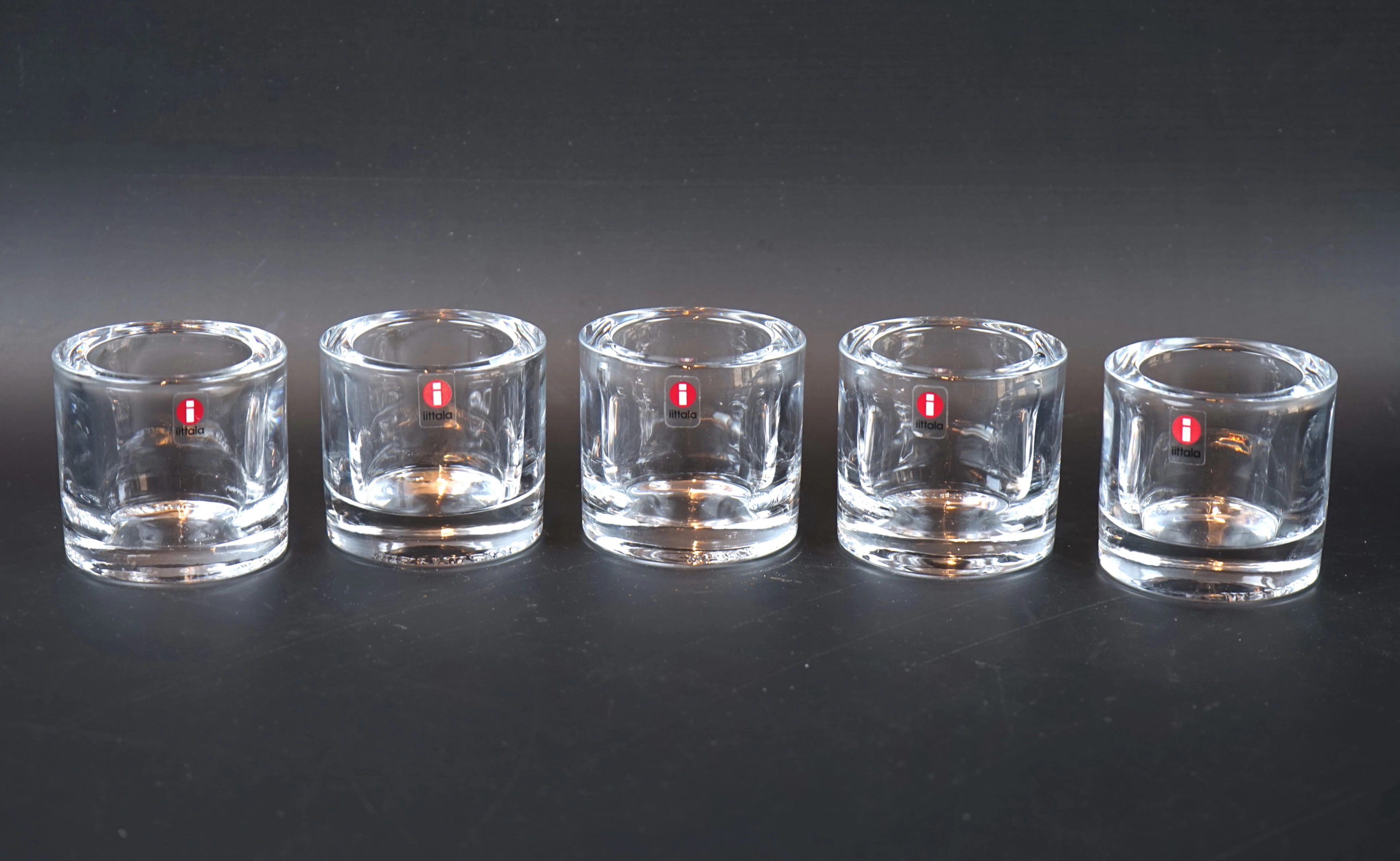 Heikki Orvola, ein Glas-Kerzenhalter, Set mit 5, ''Kivi'', Marimekko, Iittala, Finnland.
