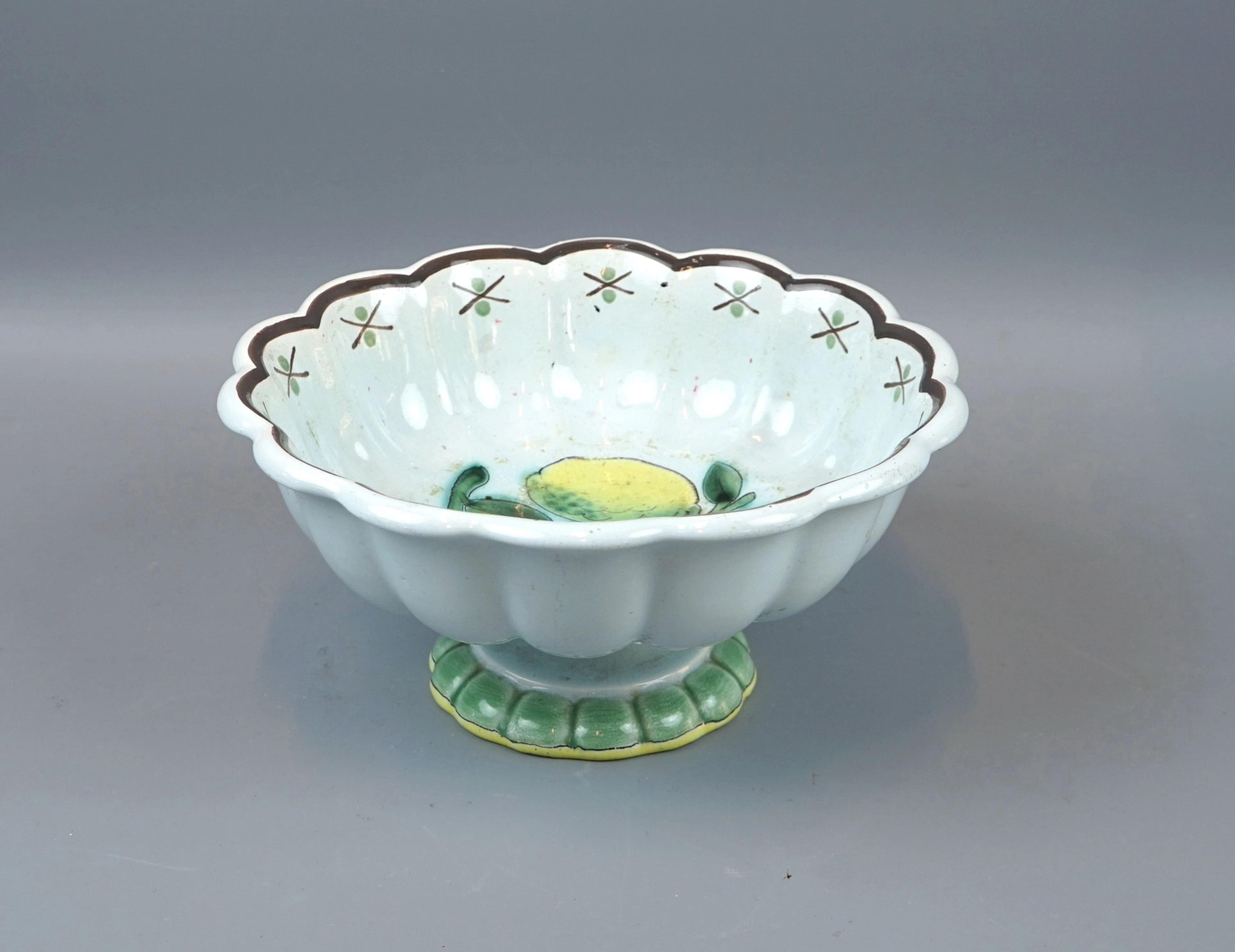 Arthur Percy, a fruit bowl, flintware, ''Lemon'', Gefle.