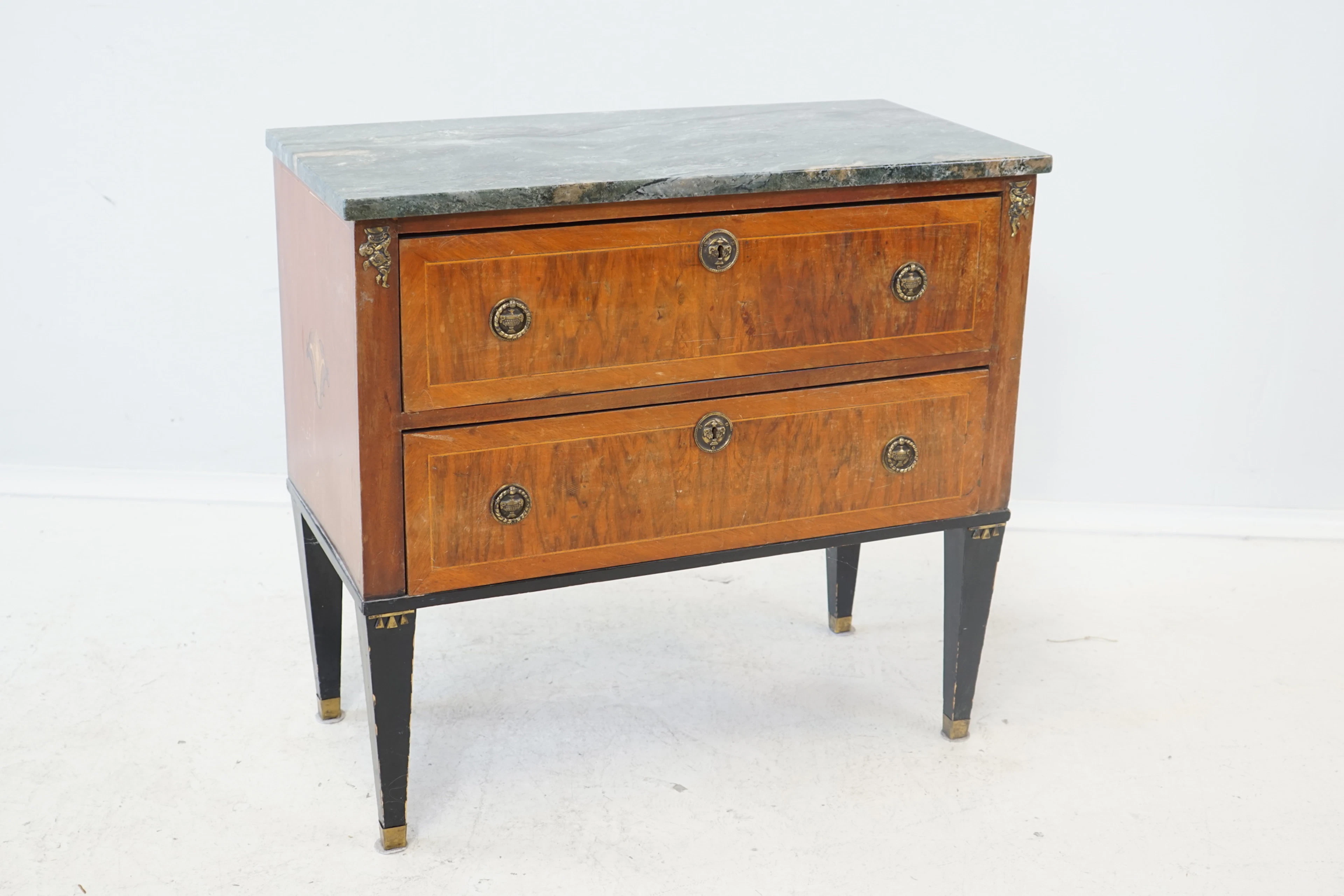 Cassettiera, 2 cassetti, legno, piano in pietra, stile Gustaviano, prima metà del 20° secolo.
