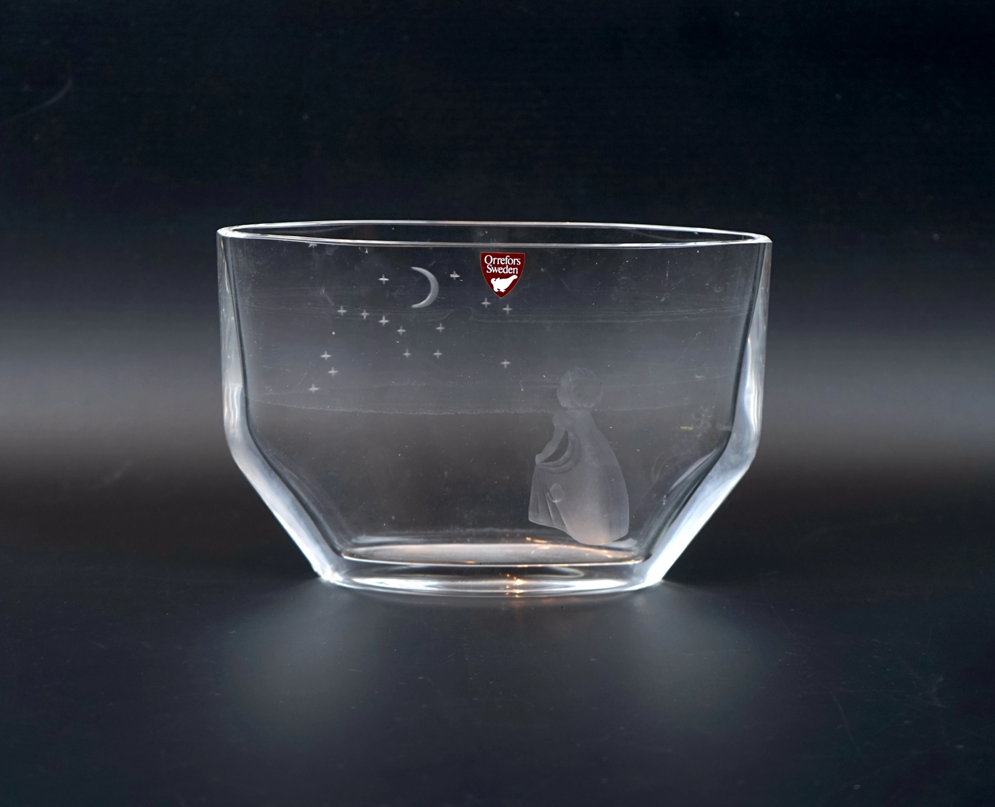 Edvin Öhrström, un vaso di vetro, ''The Girl Who Nigers'', Orrefors, autografato.