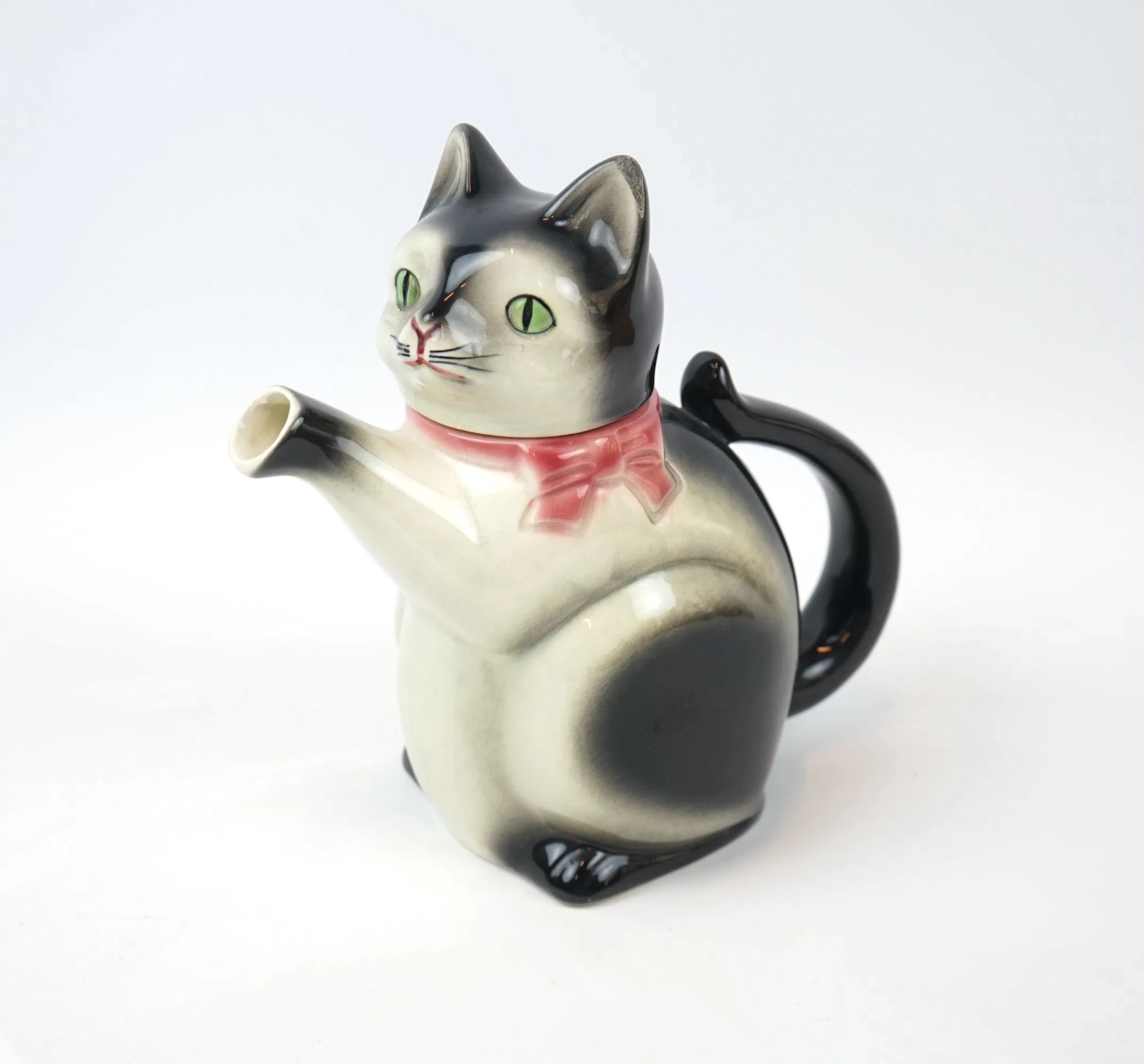 Brocca con coperchio, gatto, ceramica, Cortendorf, Germania.