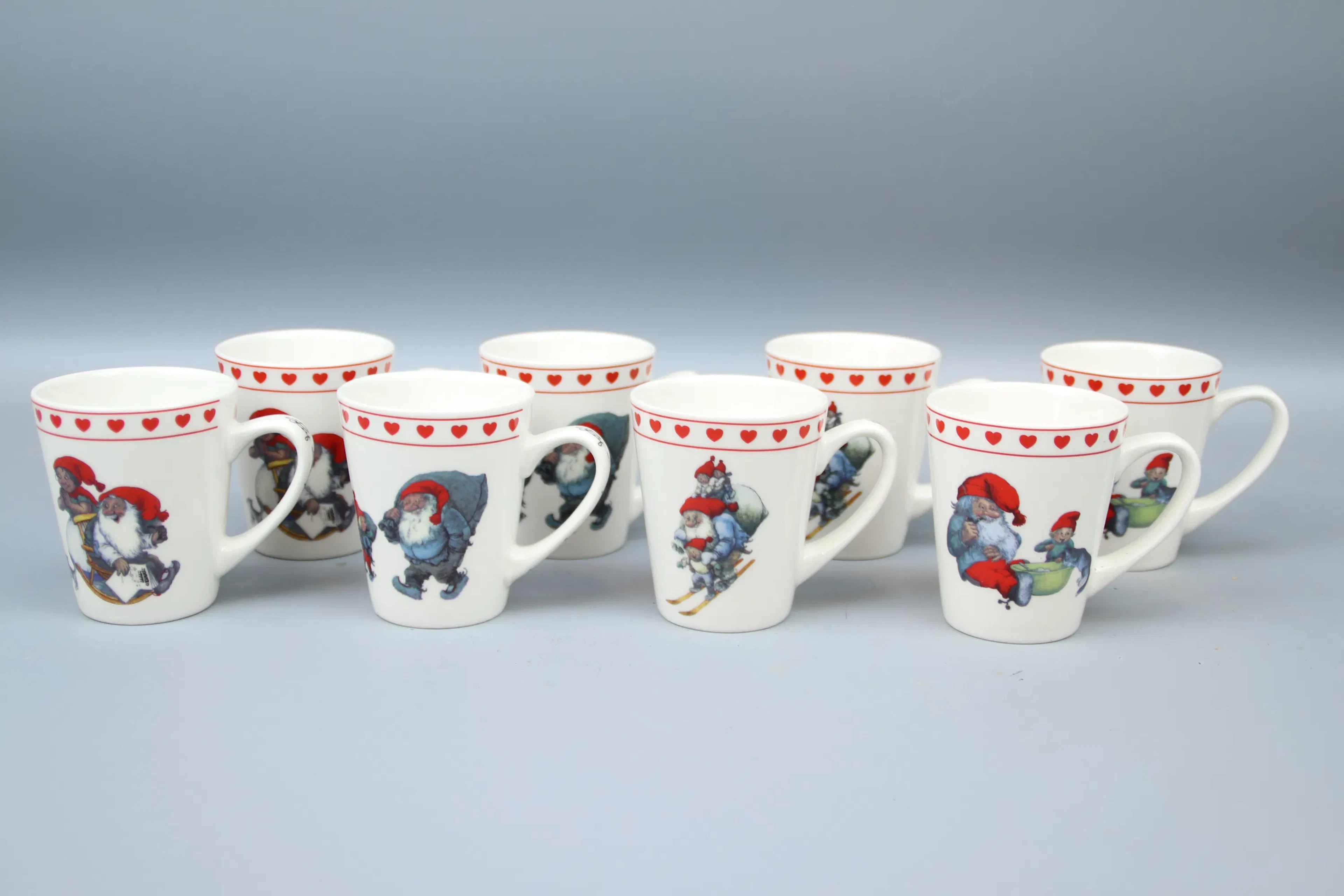 Rolf Lidberg, 8 tazas, motivo de Papá Noel, porcelana, RBA.