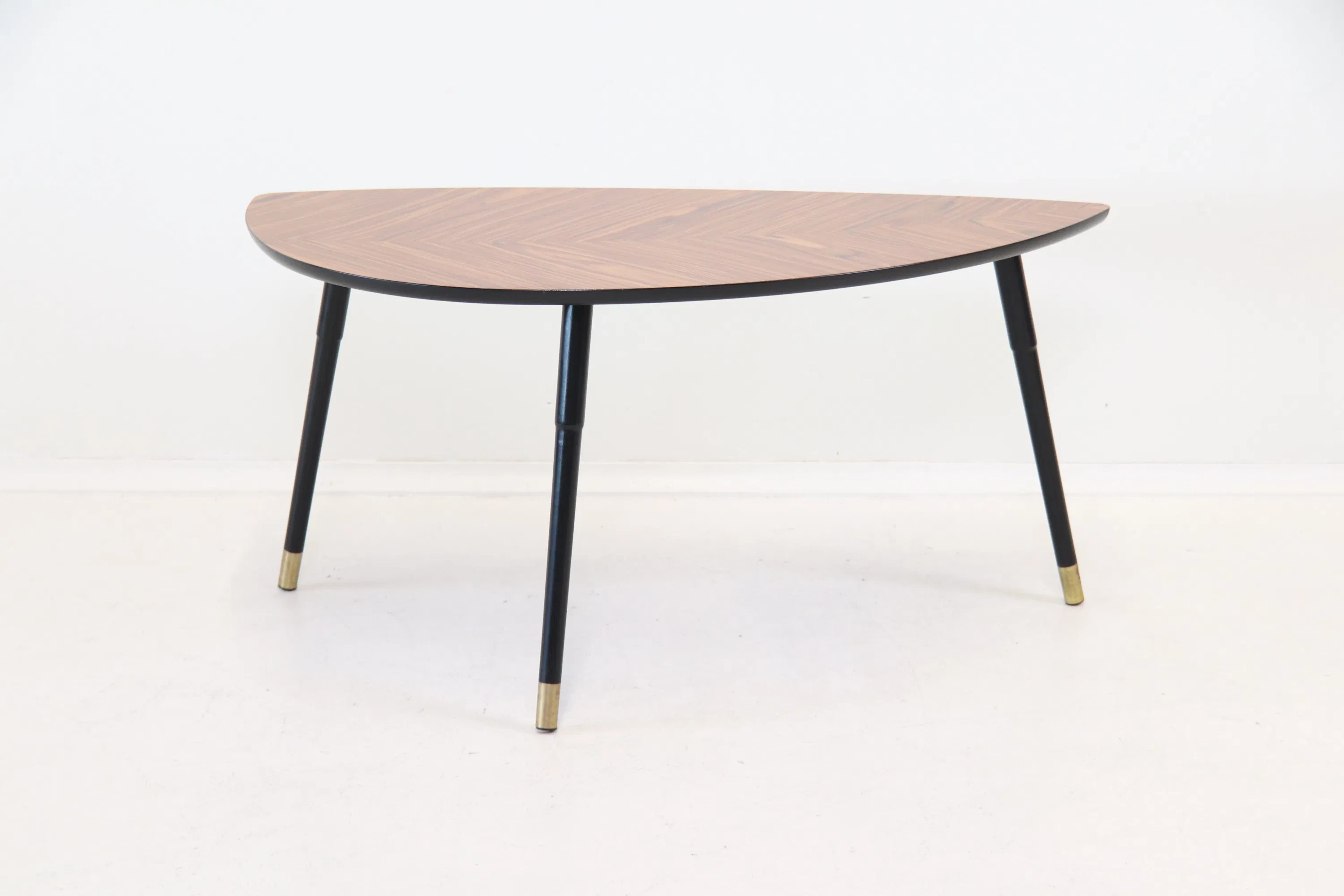 Comodino laterale, in legno, "Lövbacken", IKEA.