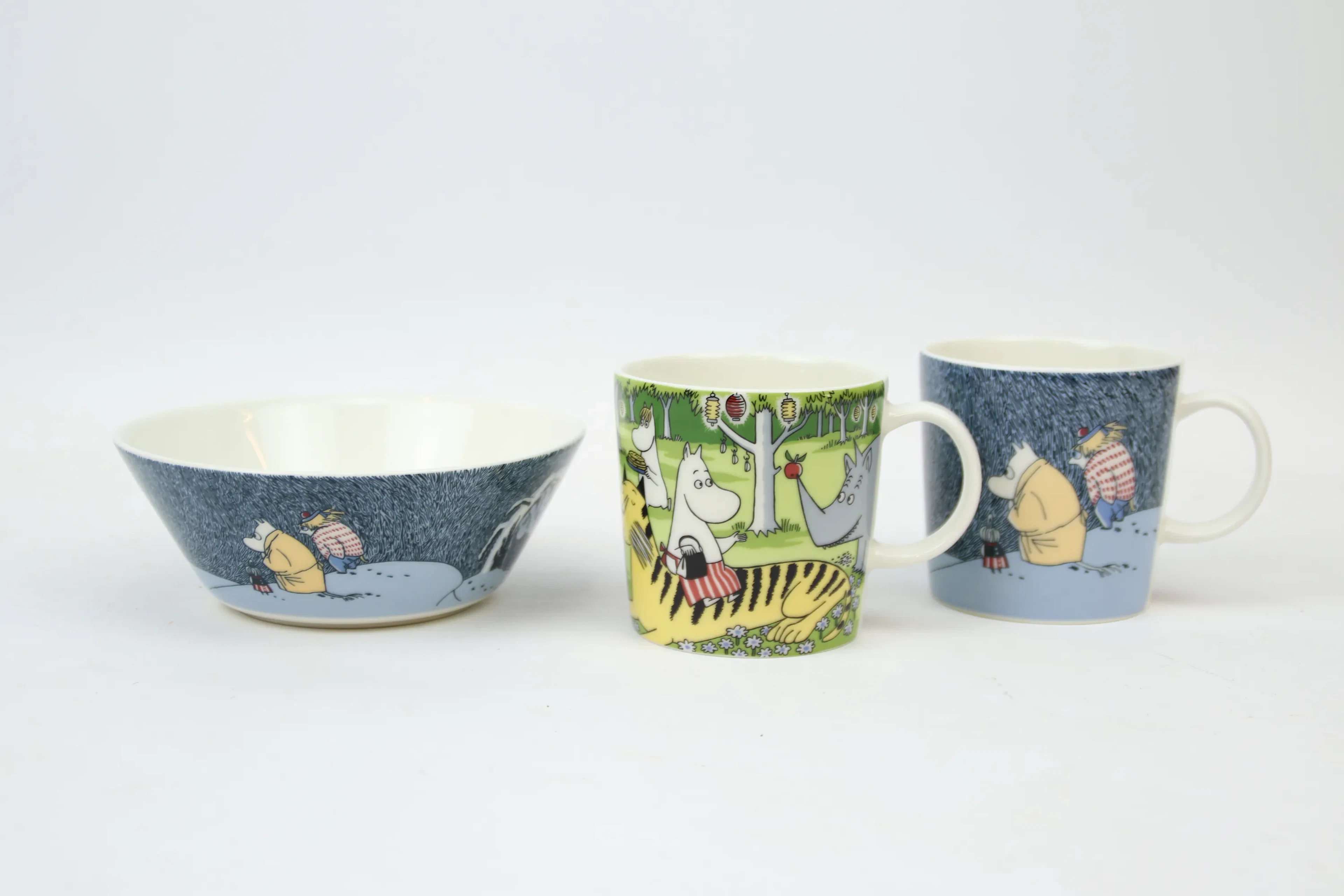 Tazze e ciotola, 3 pezzi, porcellana, Moomin, Arabia.