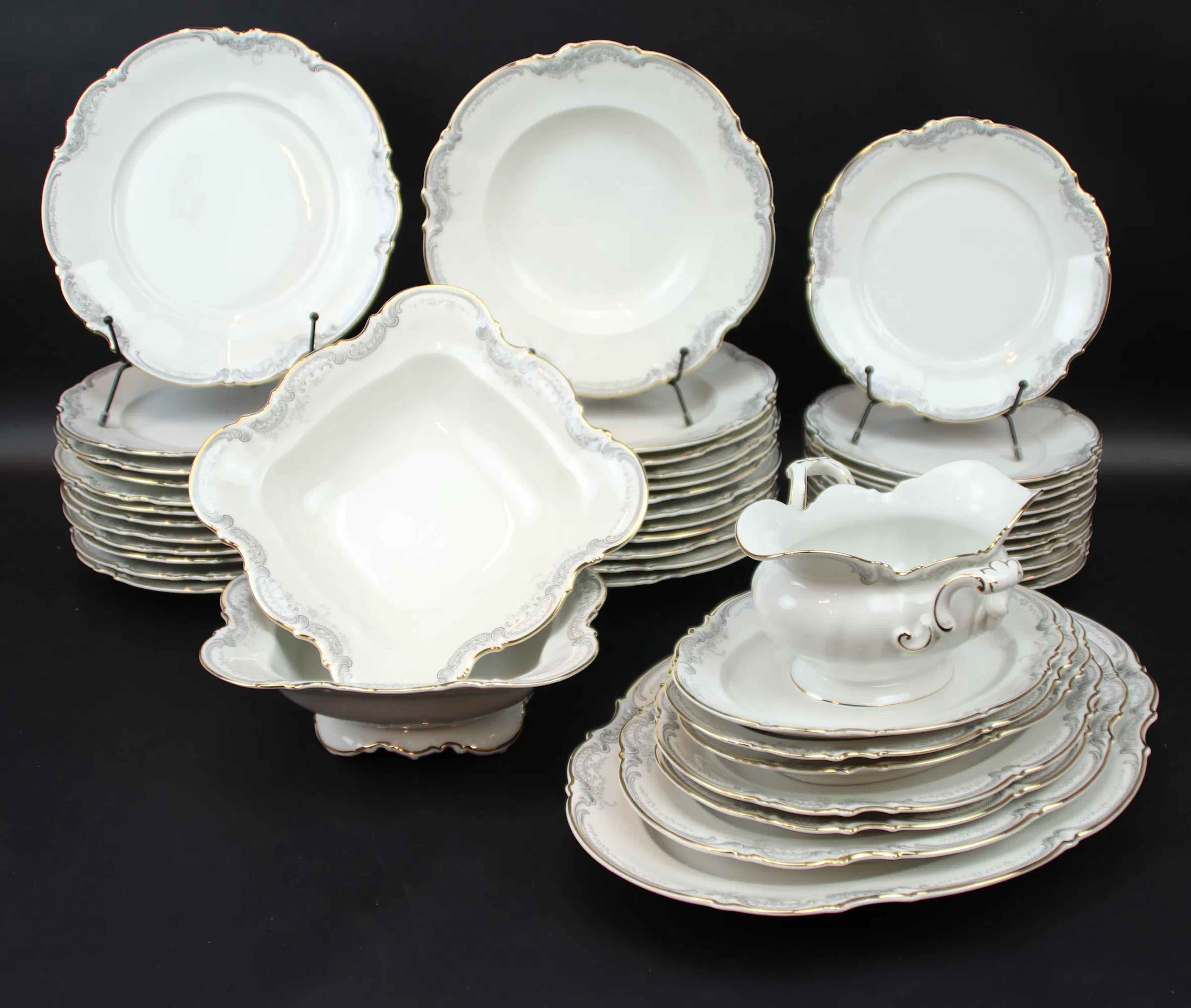 Dinnerware, 44 pieces, porcelain, Hutschenreuther Selb.
