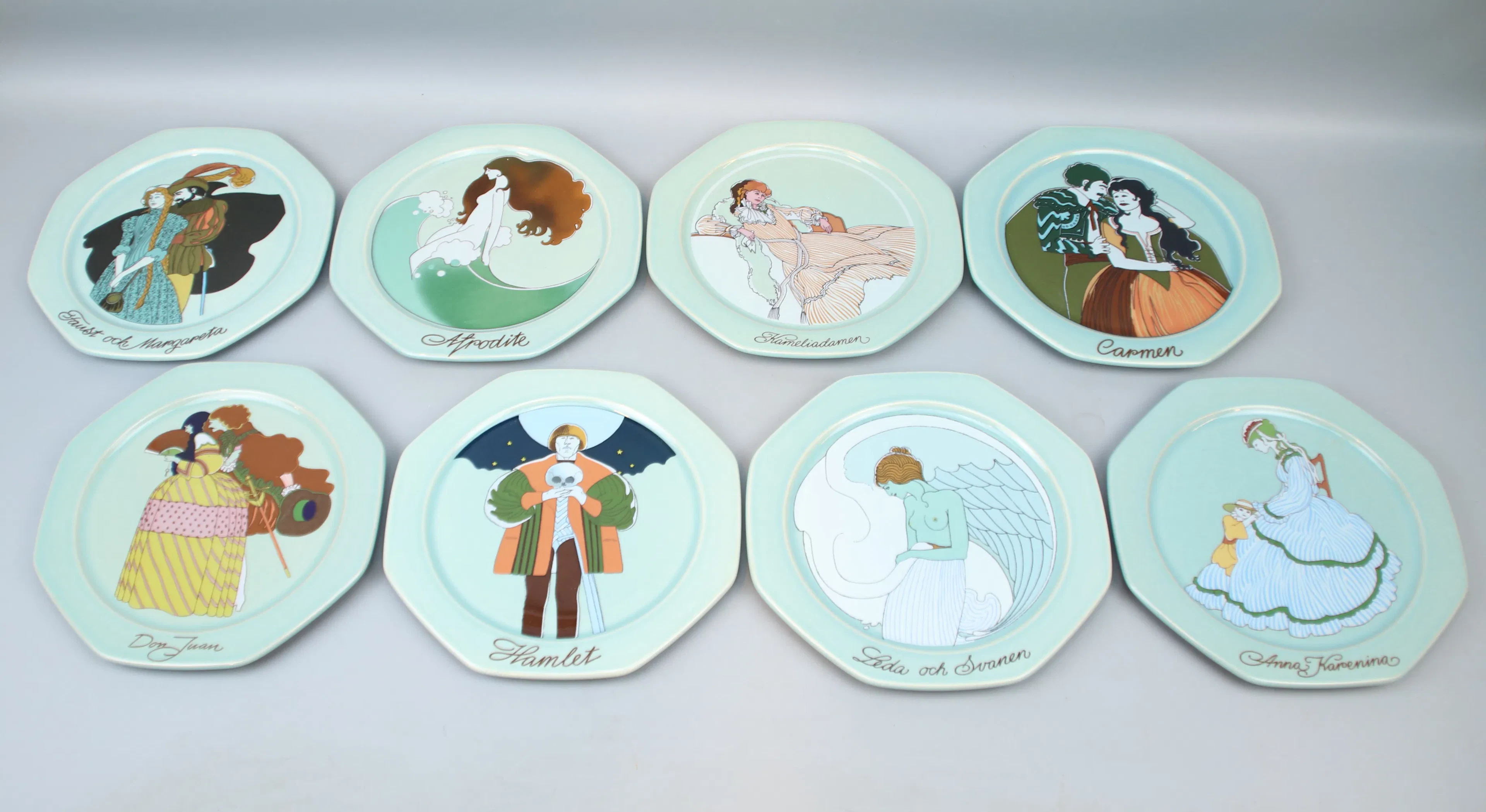 Platos decorativos, 8 piezas, cerámica, Åke Arenhill, Höganäs.