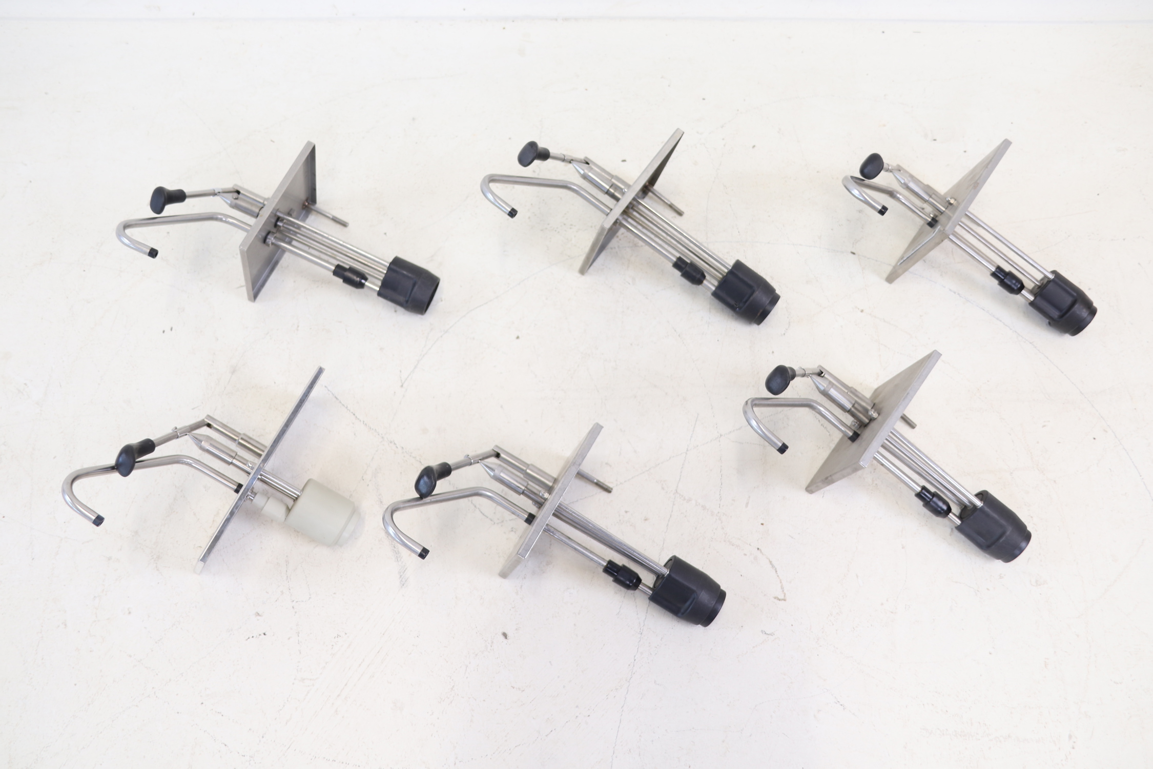 Bombas para kétchup, 6 piezas de metal.