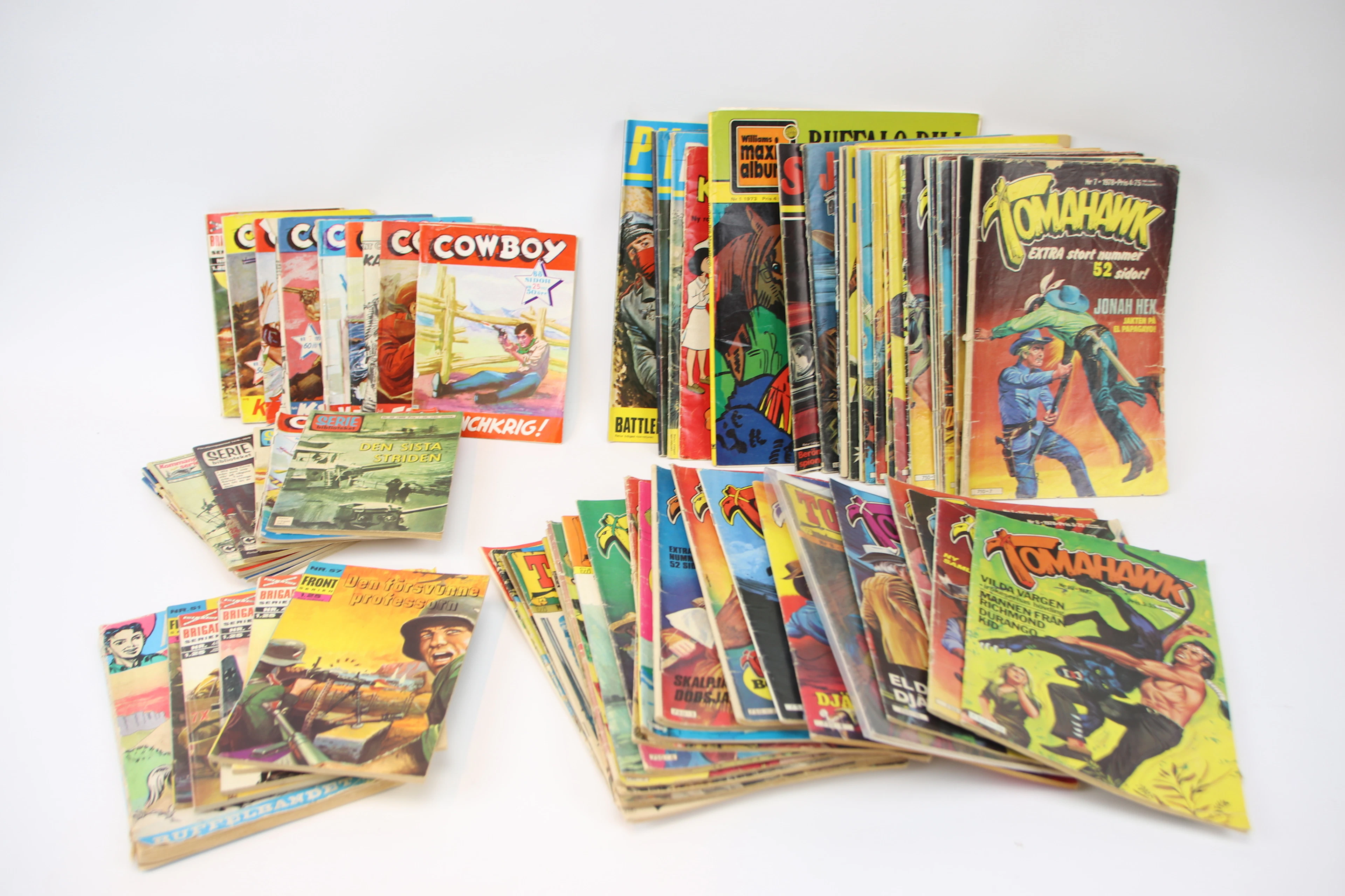 Cómics, un juego, incluyendo Tomahawk y Cowboy. La segunda mitad del siglo XX.