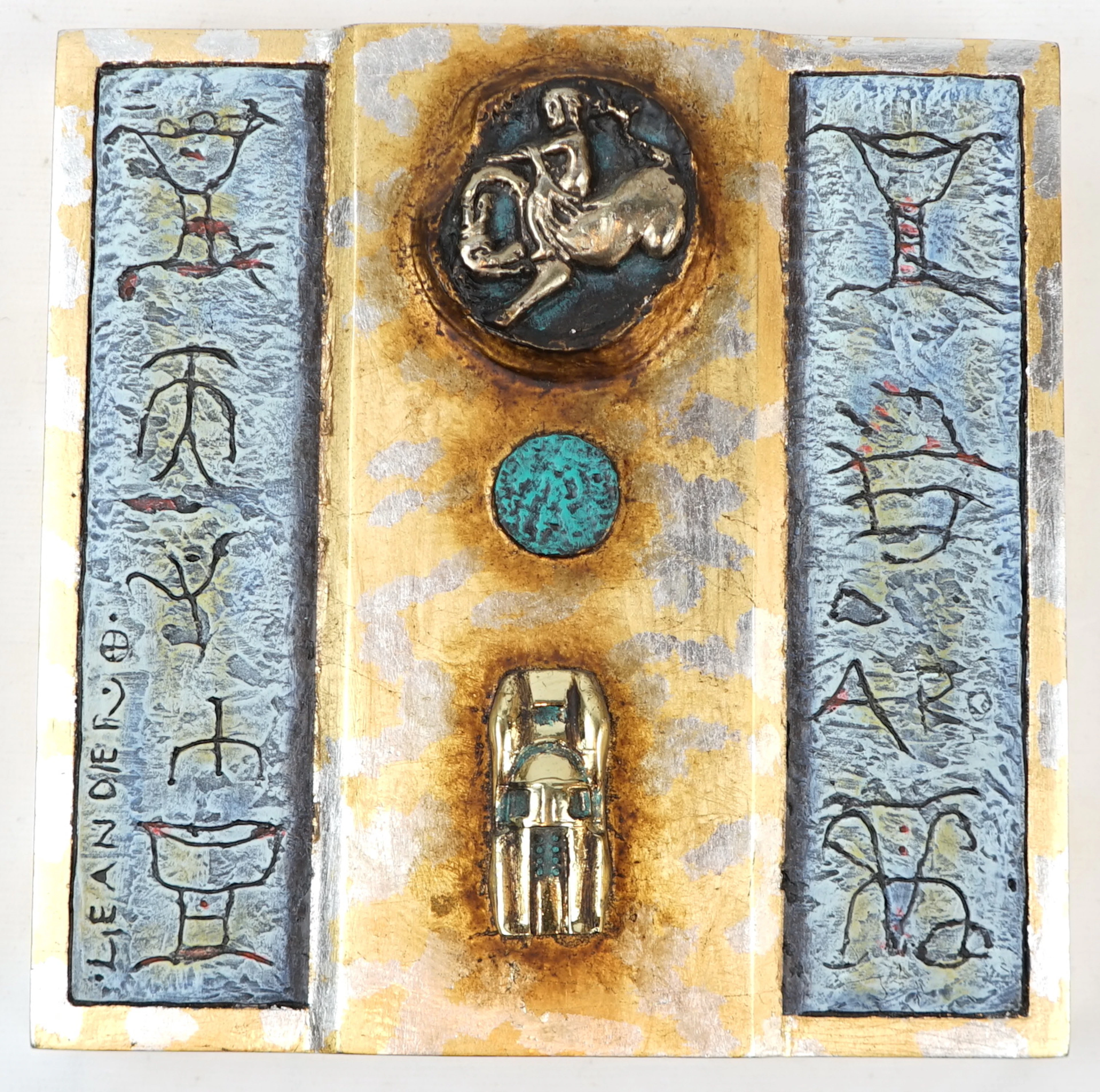 Mogens Leander, ''Un profumo di Bisanzio'', scultura murale, ceramiche, firmato.