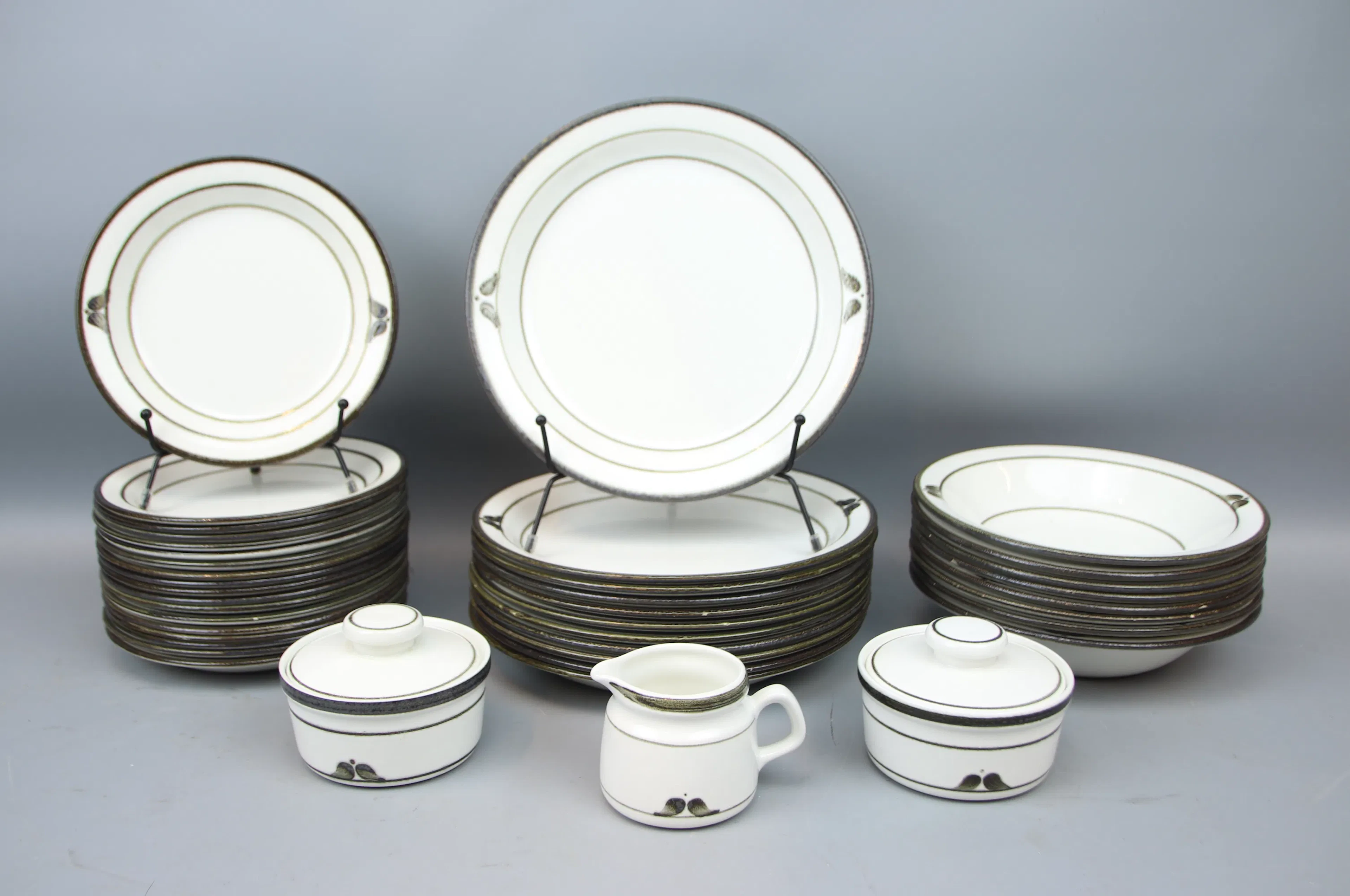 Dinnerware etc., 30 pieces, porcelain, Nordica, Rörstrand.