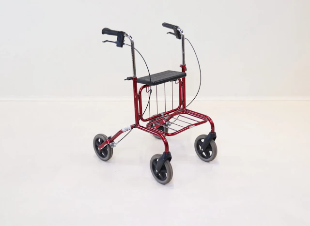 Rollator, klappbar.
