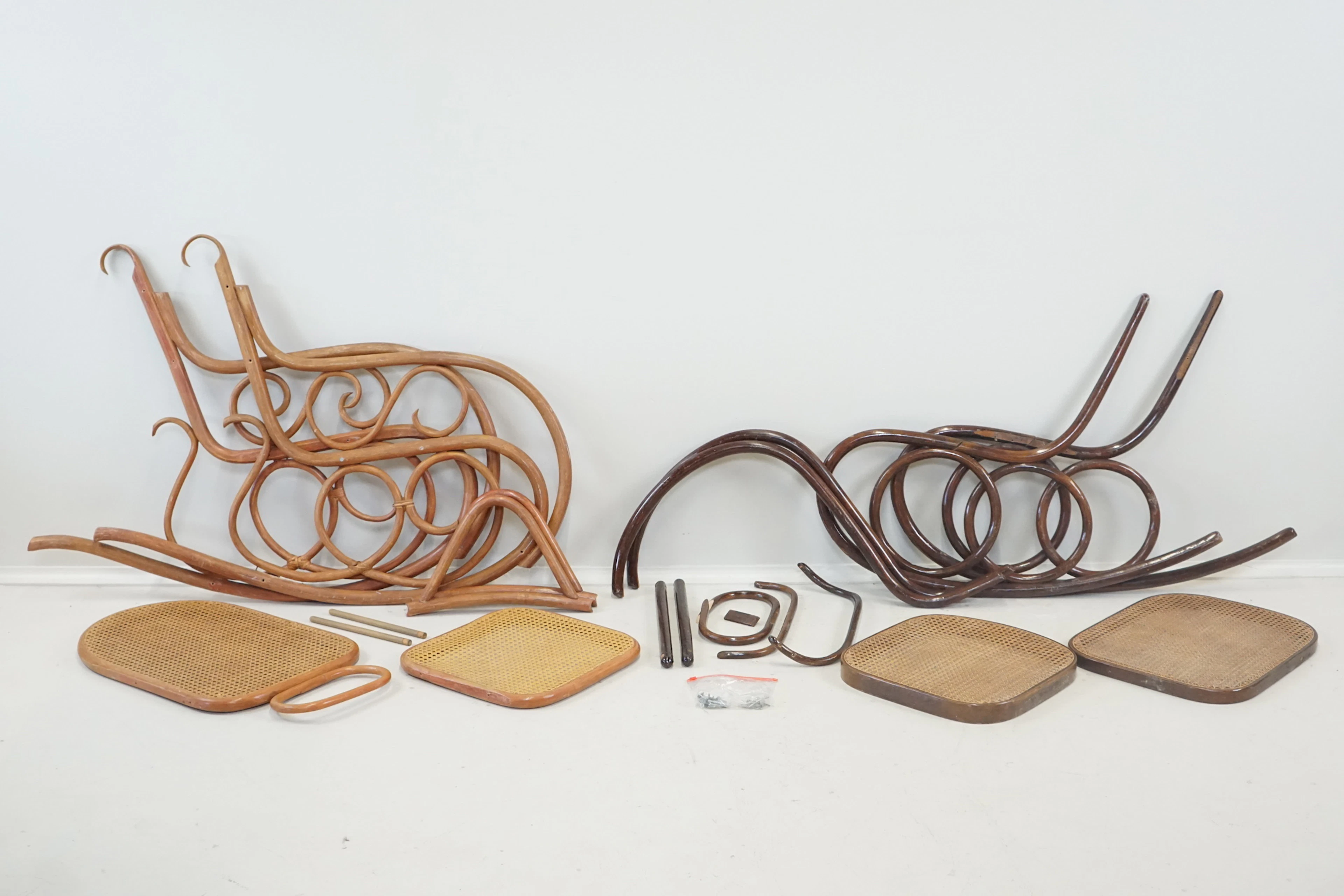 Mecedoras, 2 piezas, sin montar, madera/ratán.