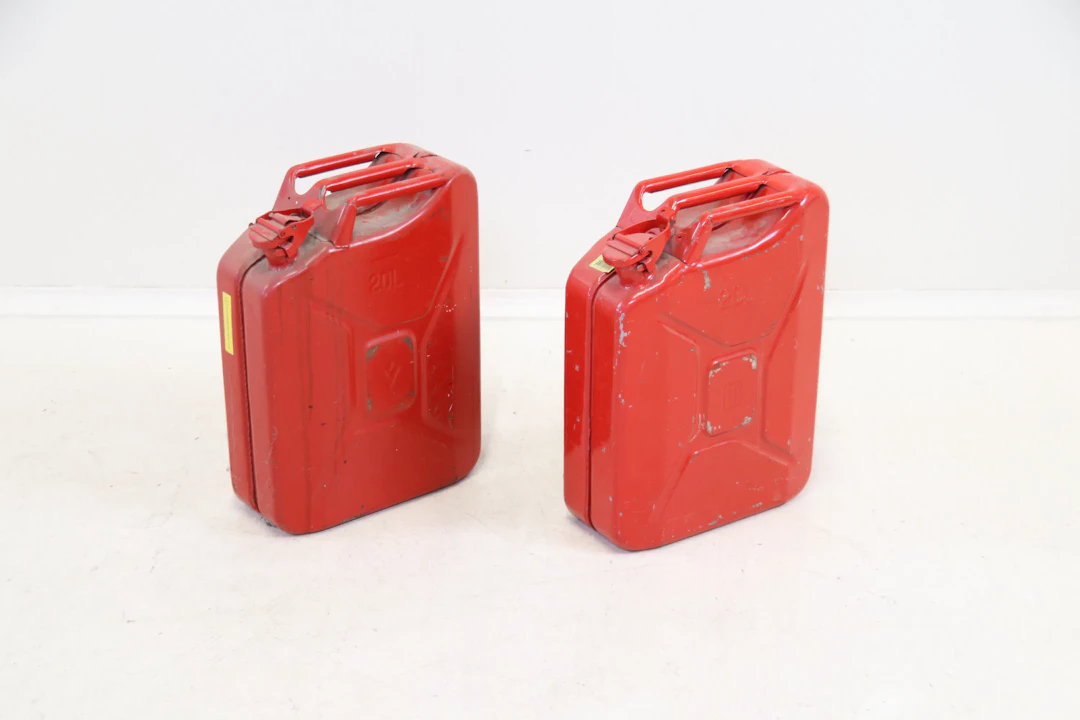 Jeep cans, 2 pcs, metal.