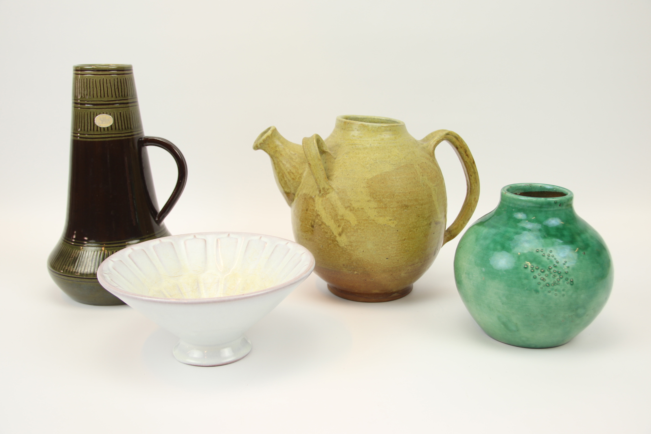 Upsala Ekeby (1886–1978) Sweden | Barnebys