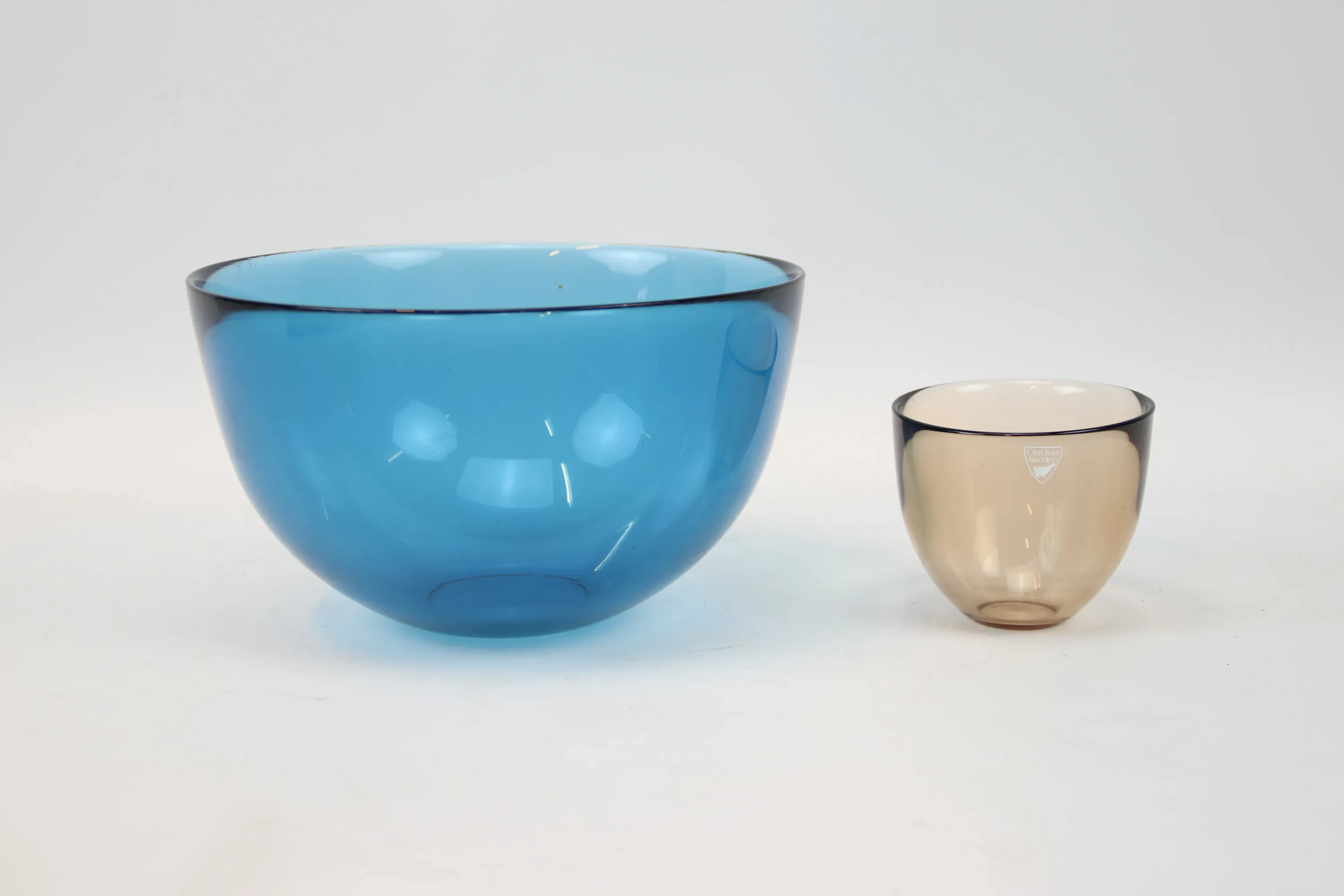 Sven Palmqvist, "Fuga", skålar, 2 st, glas, Orrefors.