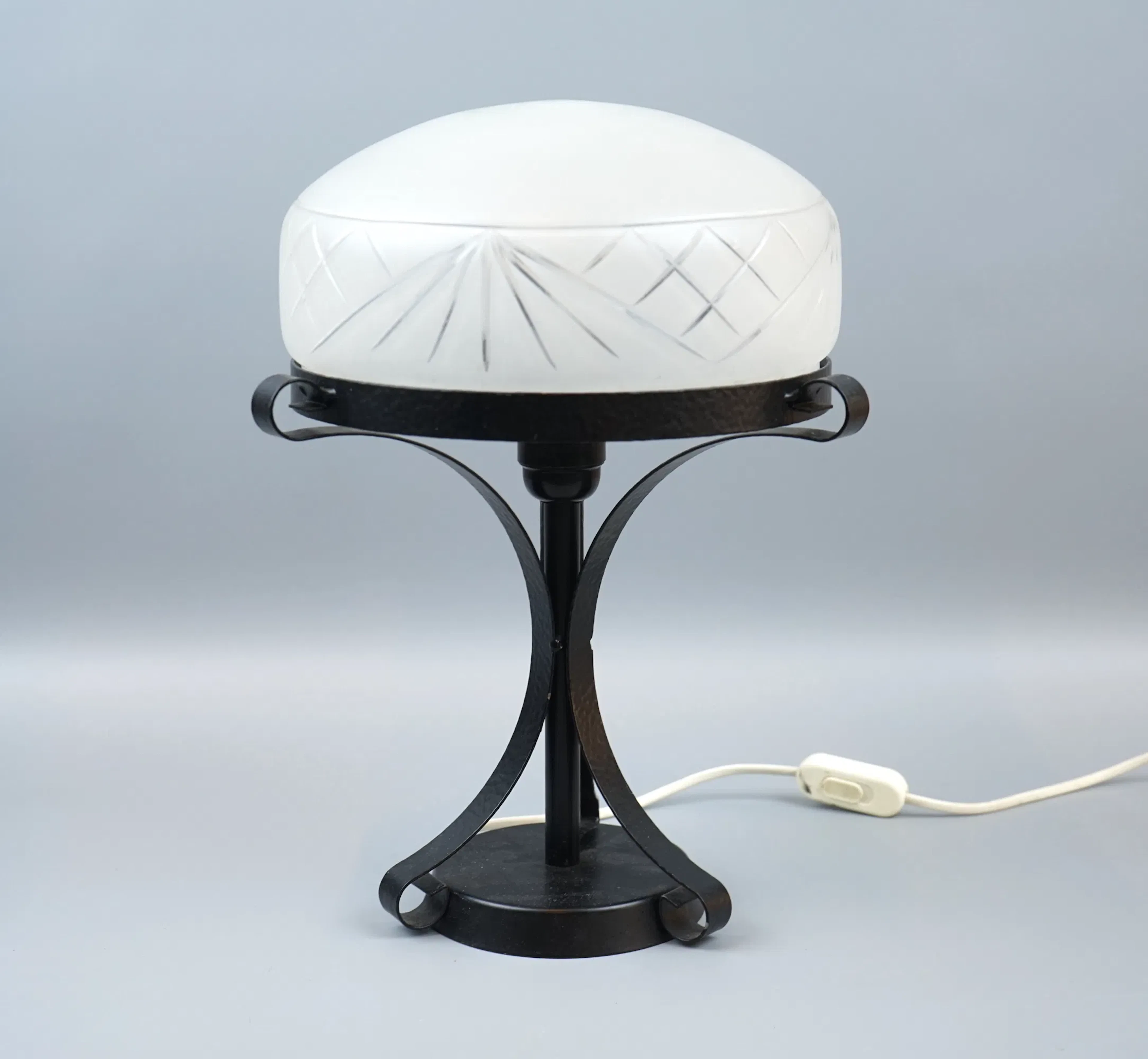 Lampada da tavolo, vetro/metallo.