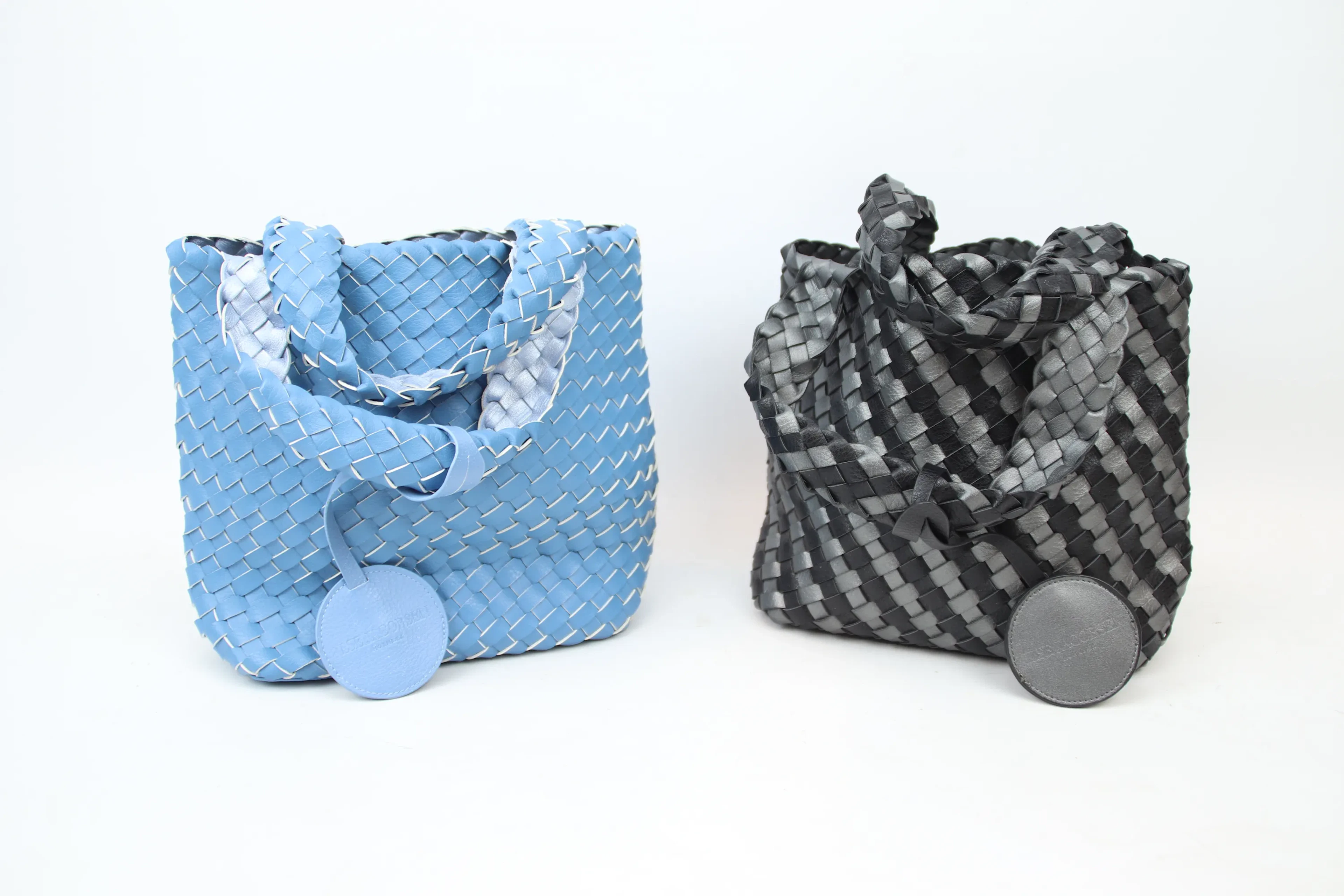 Ilse Jacobsen, 2 Taschen, geflochten, Kunstleder.
