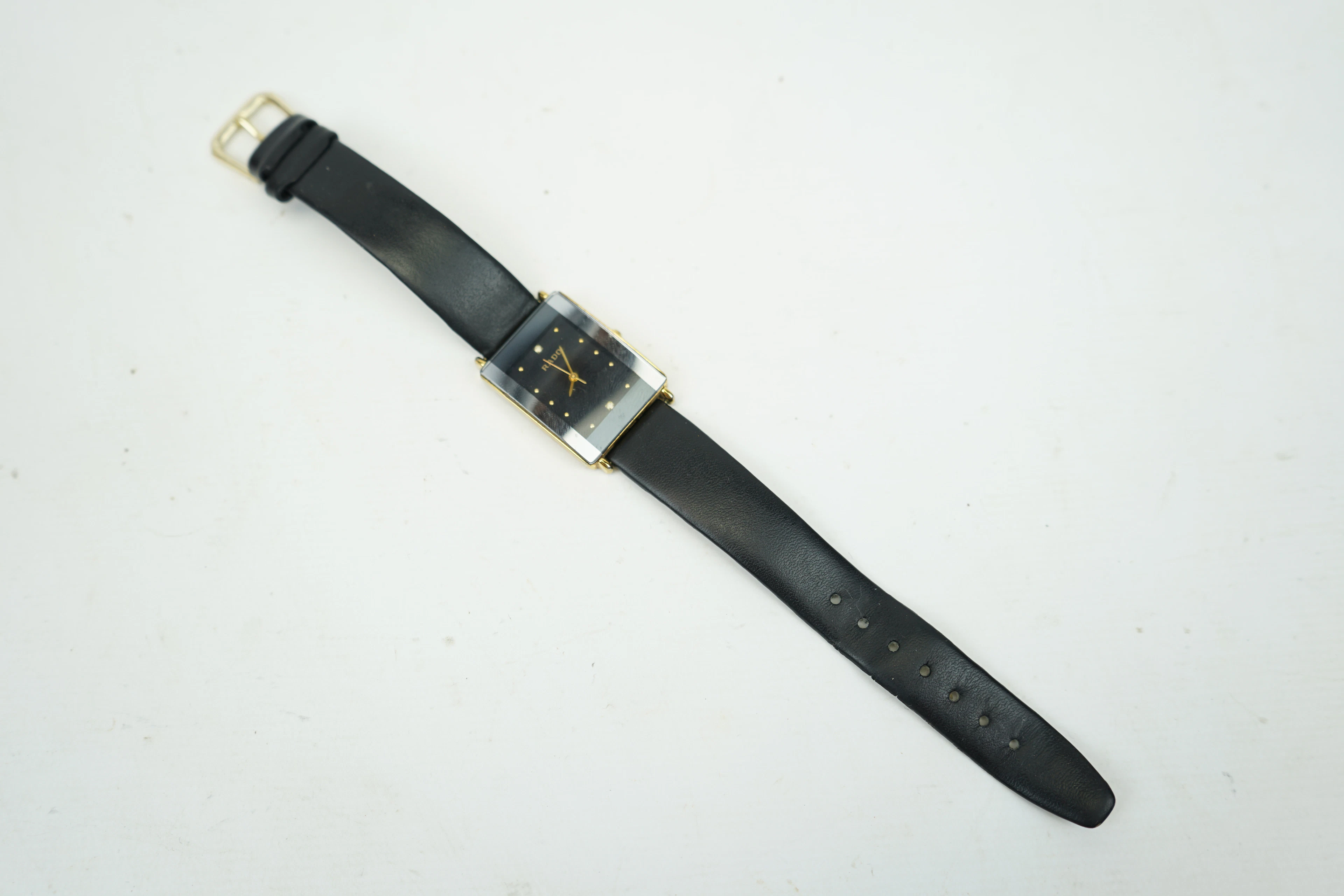 Rado, reloj de pulsera, cuarzo, chapado en oro de 23 quilates, cristal de zafiro, década de 1990.