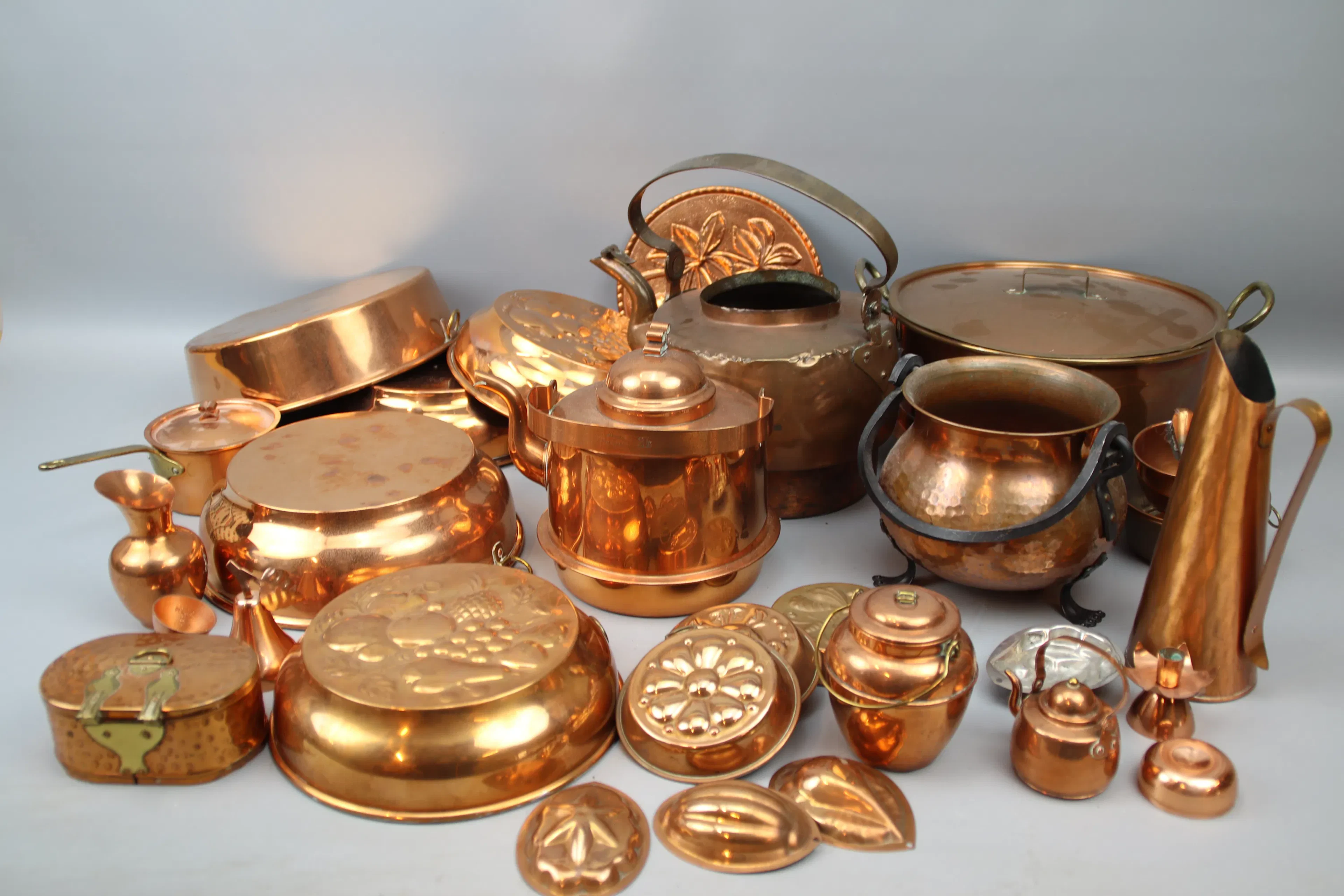 Objetos de cobre, un lote.