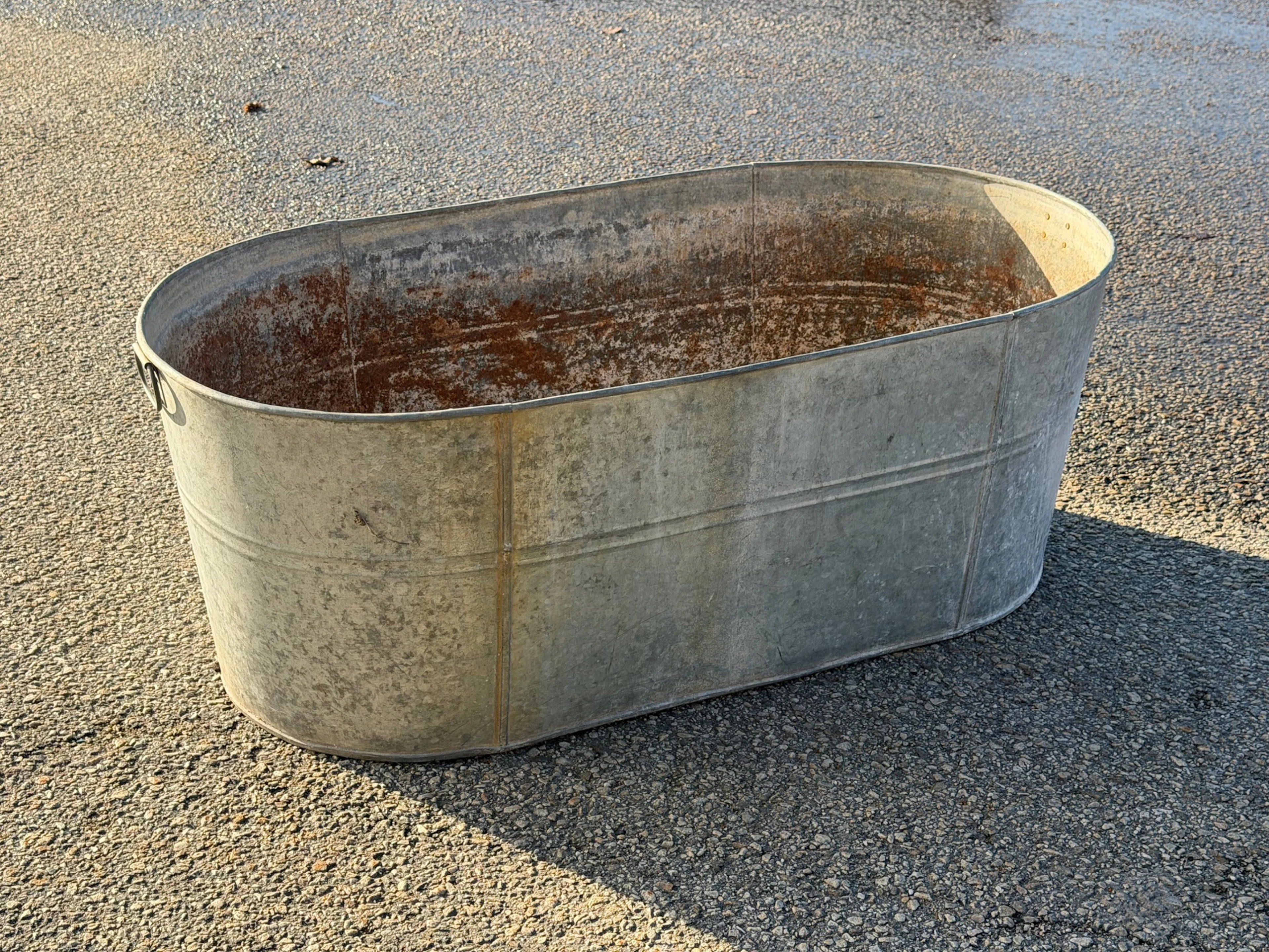 Baignoire, zinc.