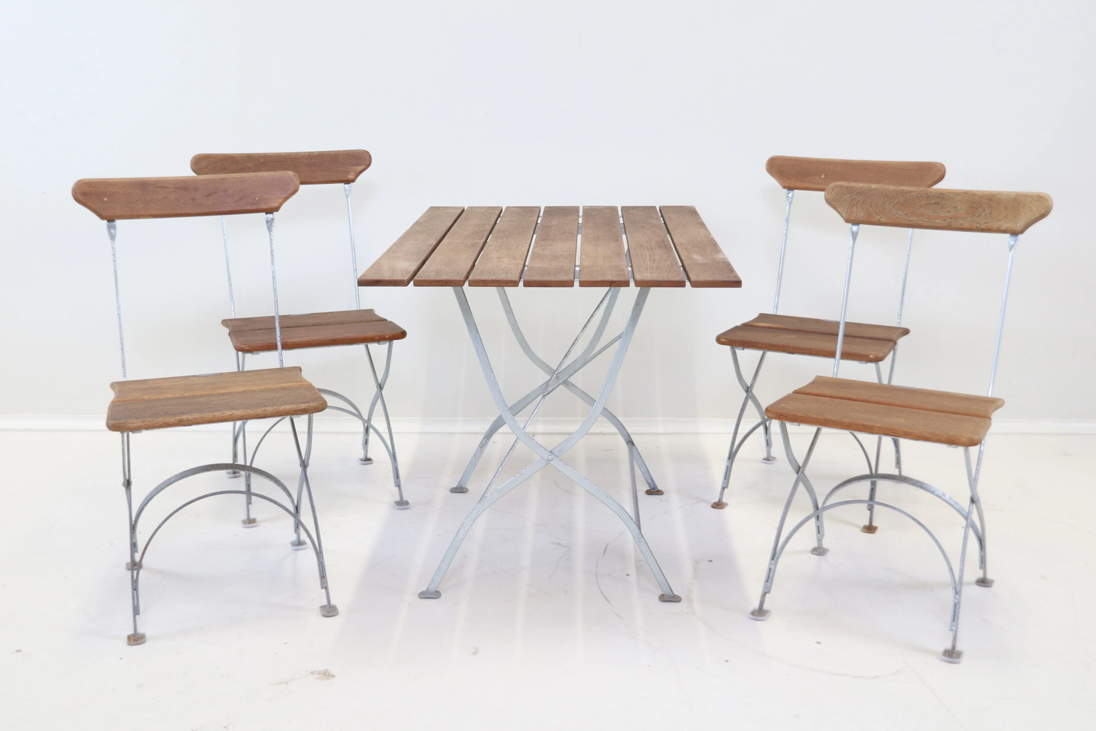 Grythyttan, mobili da giardino in 5 pezzi, legno/metallo, serie Brewery.