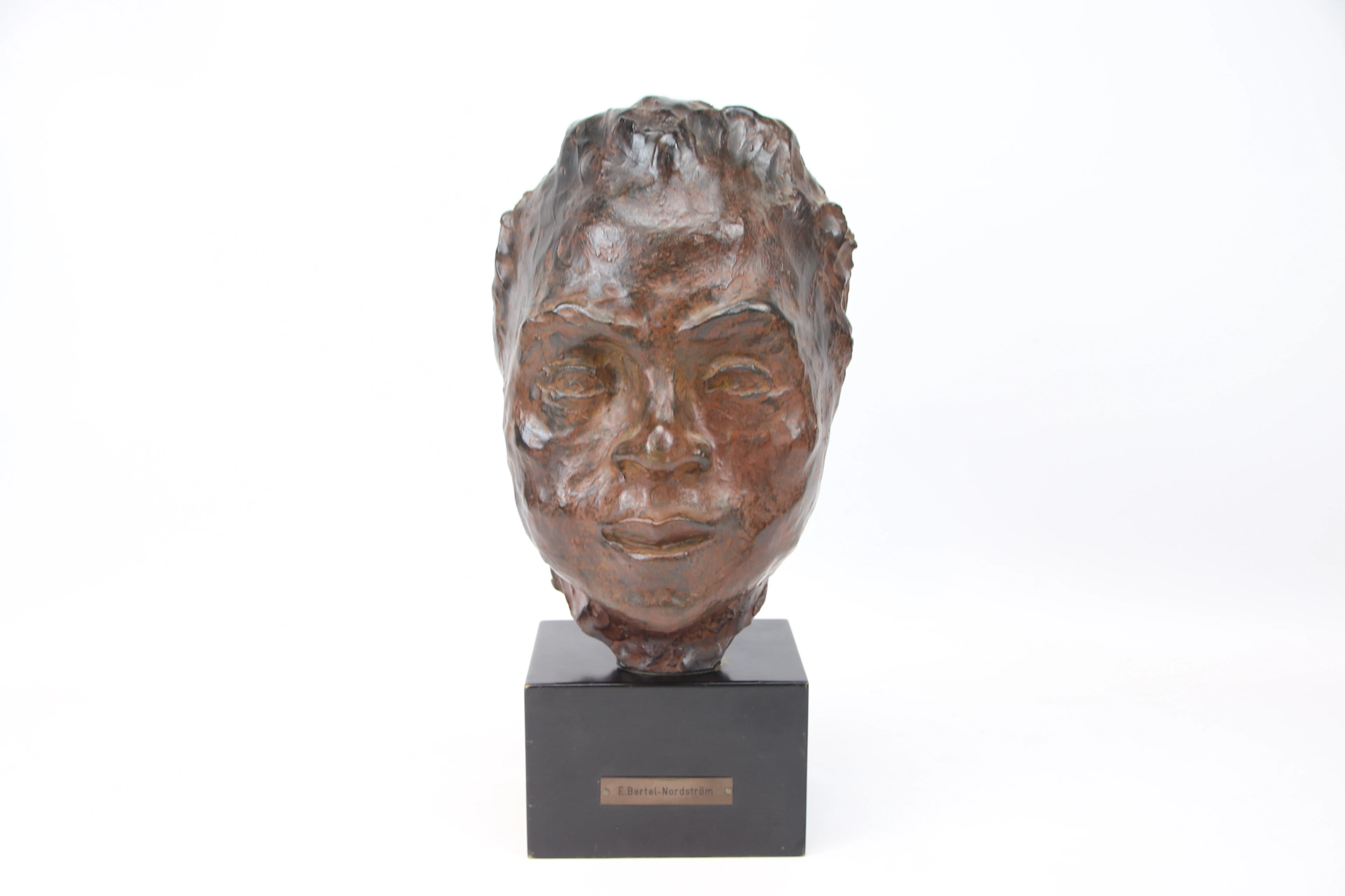 Engelbert Bertel-Nordström, maschera in bronzo, autoritratto, monogramma firmato