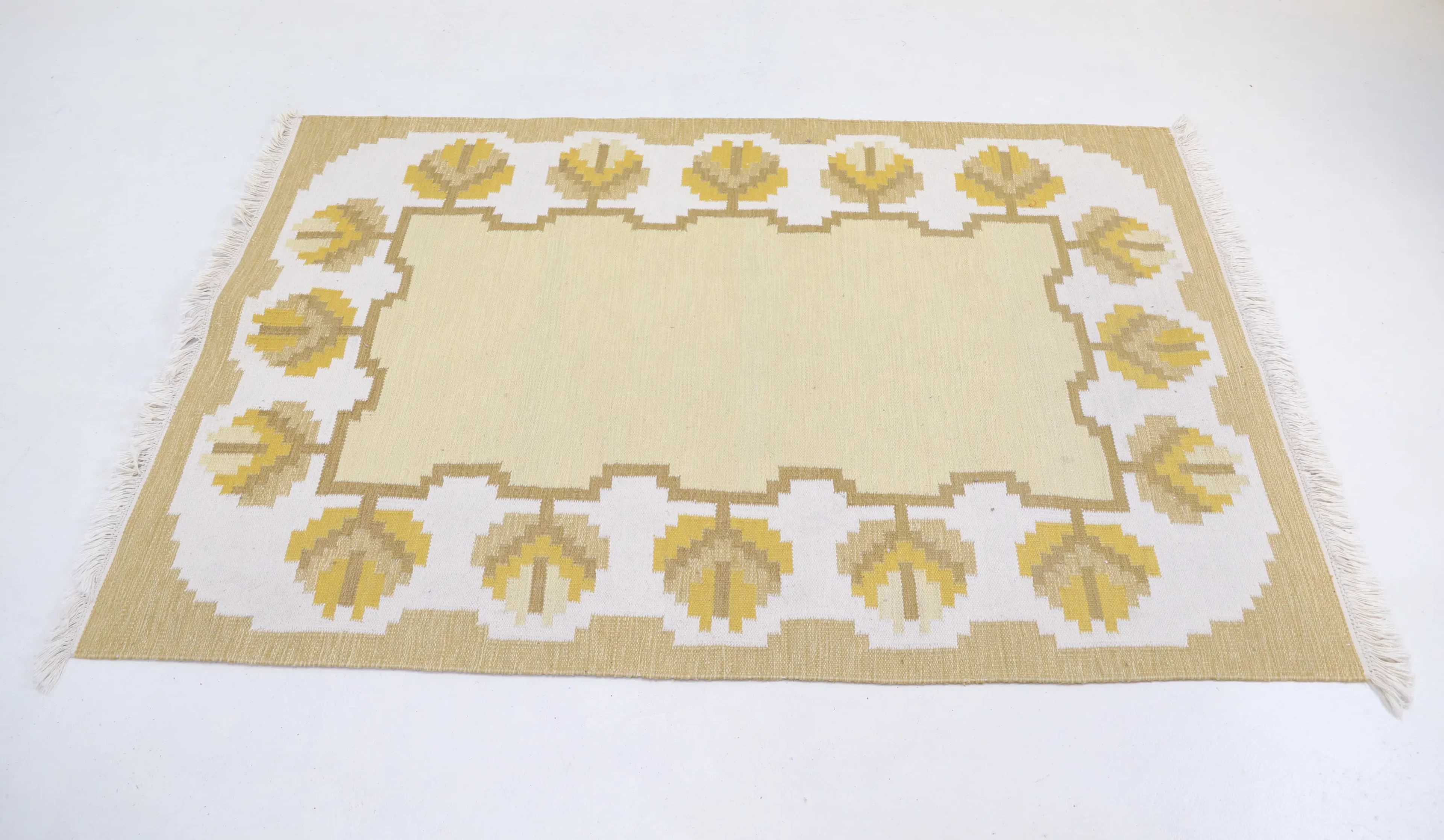 Rowan rug, wool.