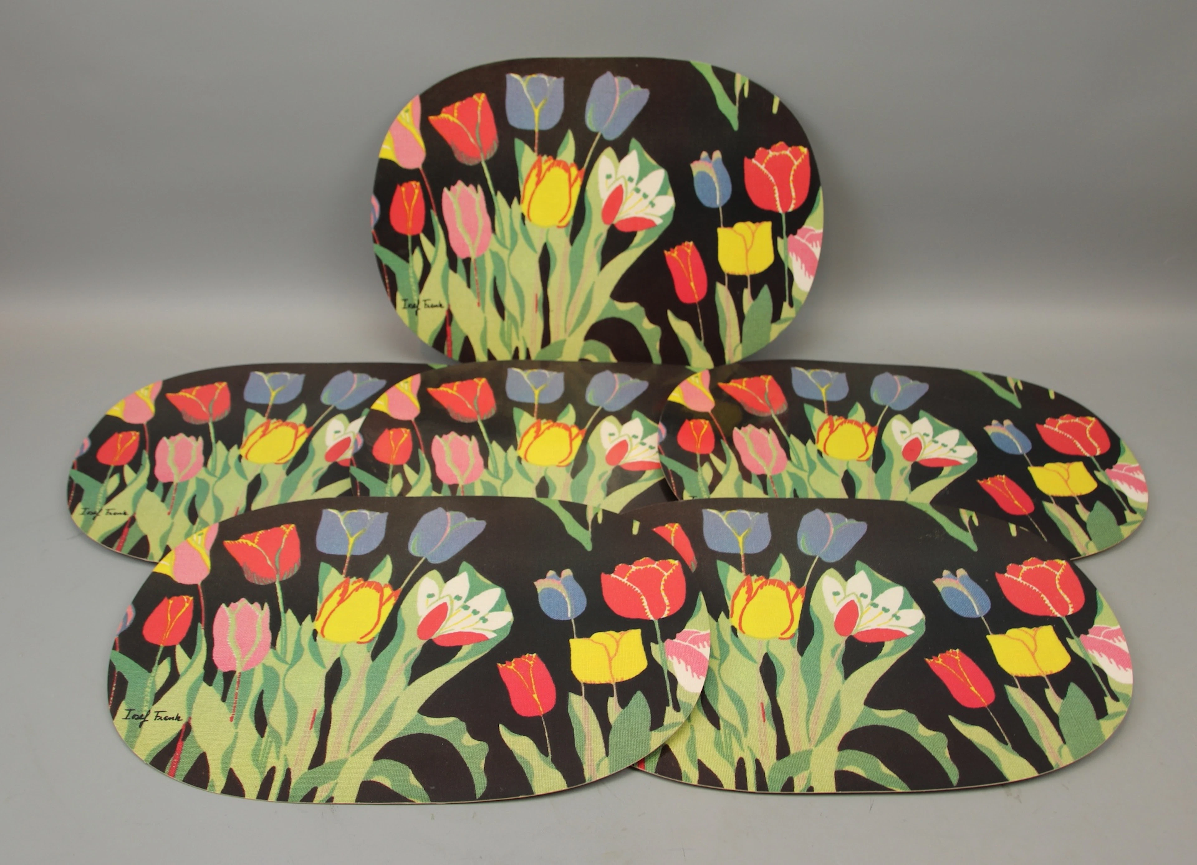 Josef Frank, sets de table, 6 pièces, plastique, « Black Tulip », Svenskt Tenn.