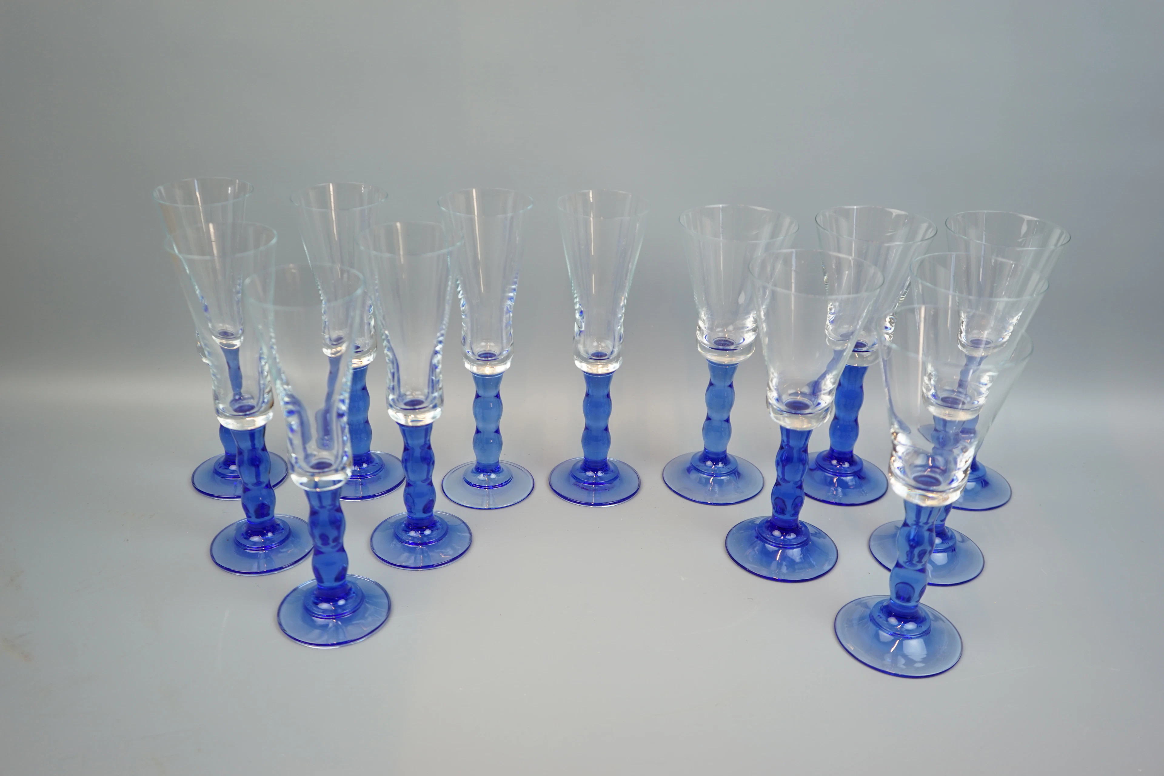 Jackie Lynd, a 13-piece "Jazz" wine glass, Pasabahce.