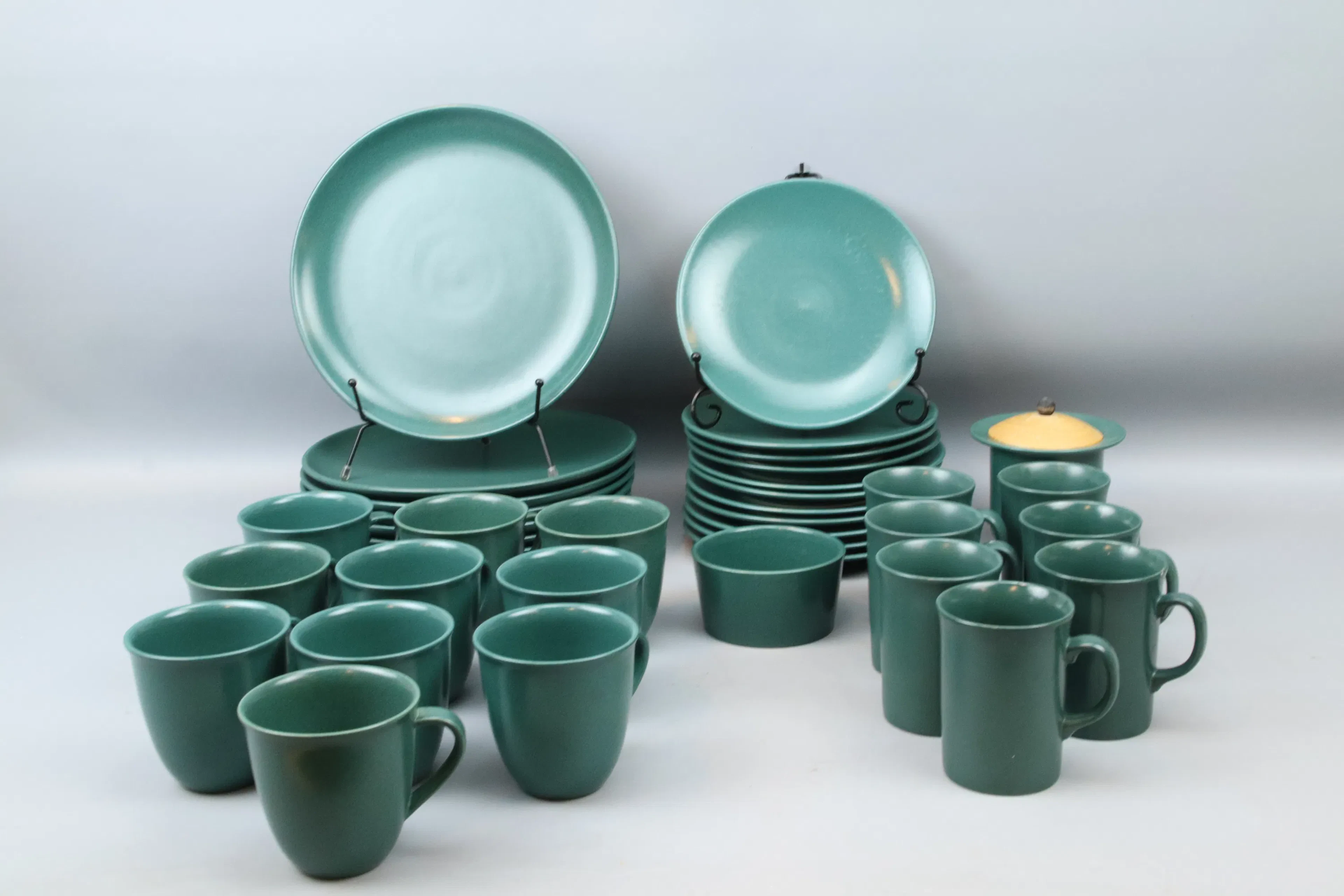 Tableware parts, 38 pieces, stoneware, Höganäs.