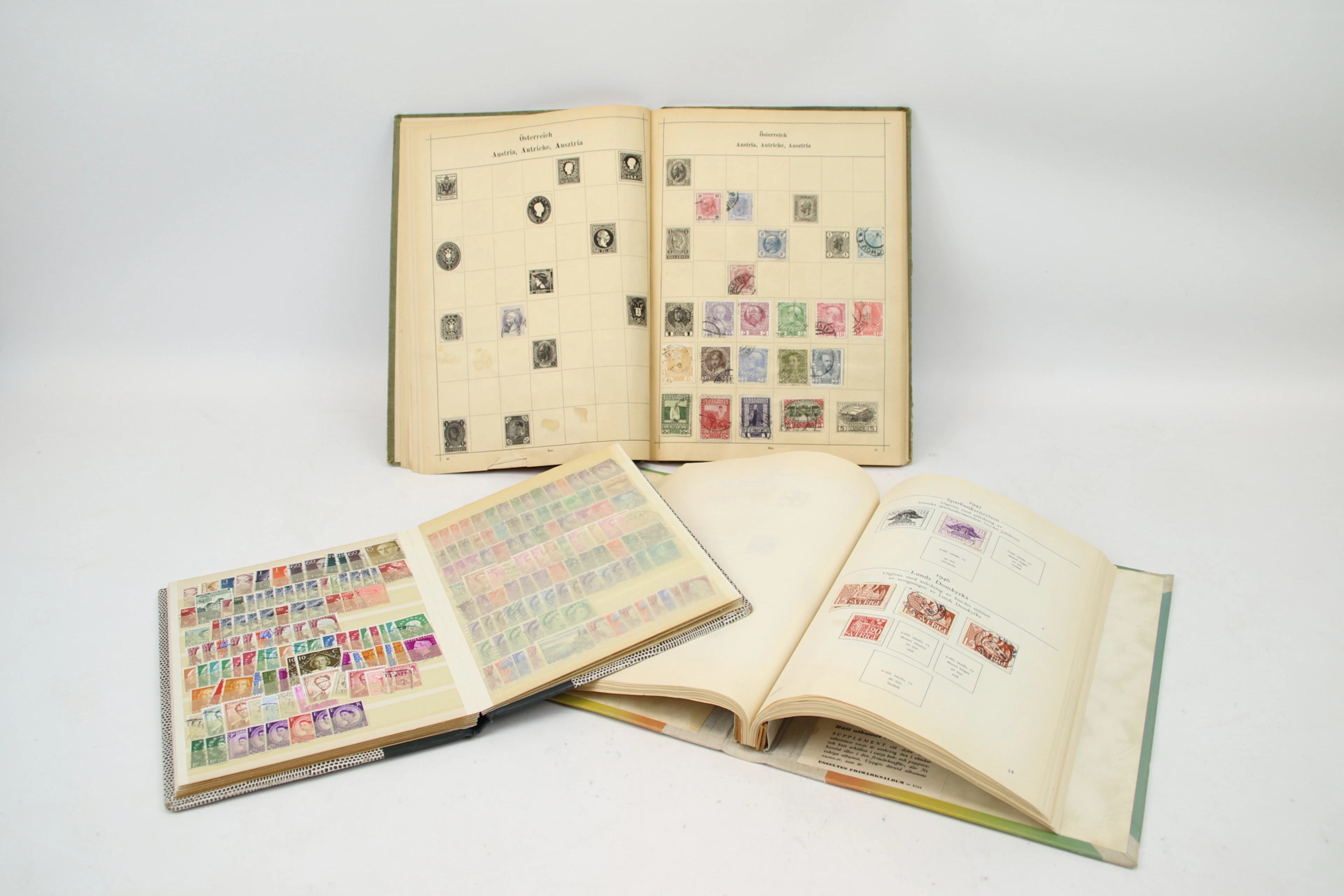 Collezione di francobolli, 3 raccoglitori.