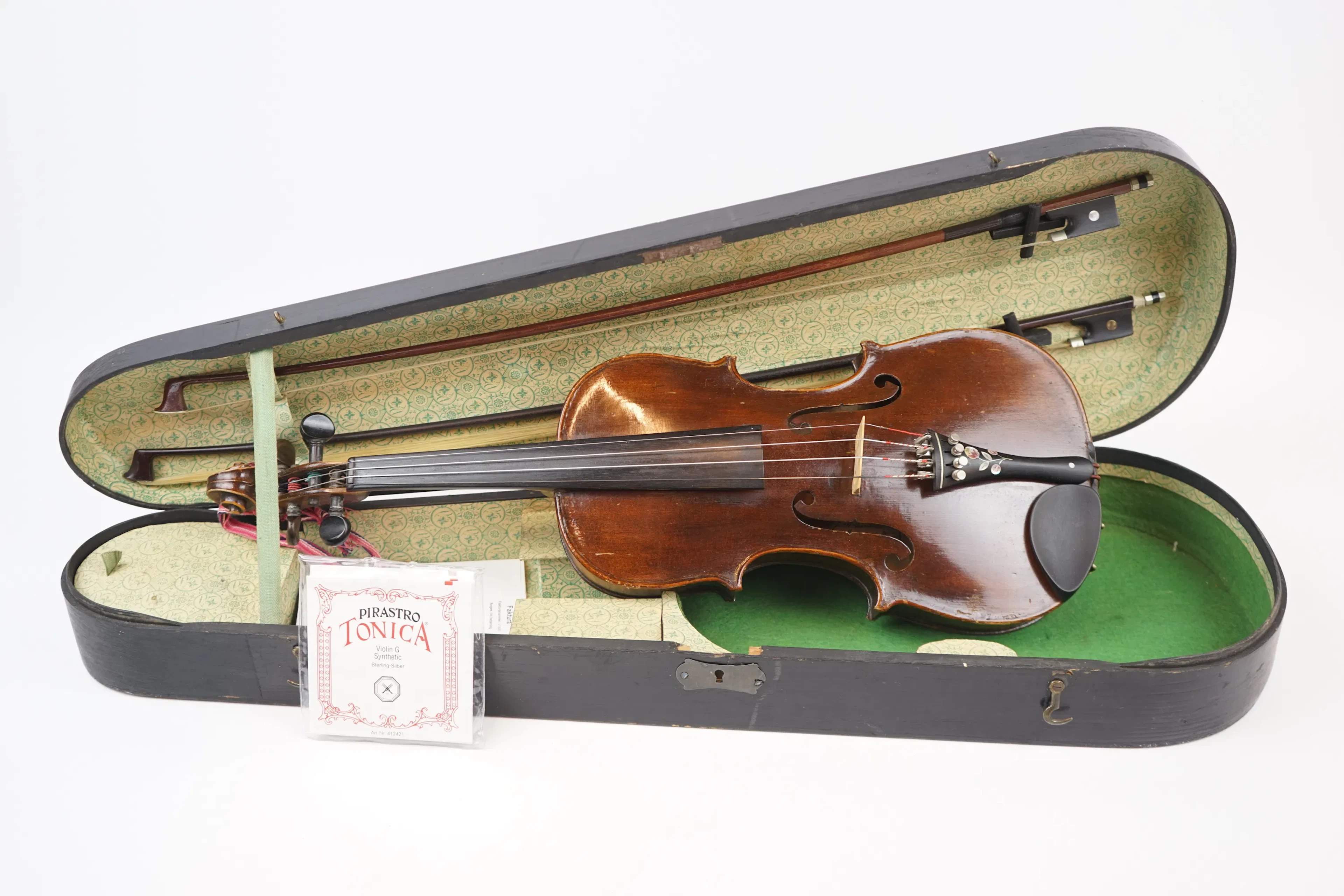 Violín, madera, Pirastro tonica, 1914.
