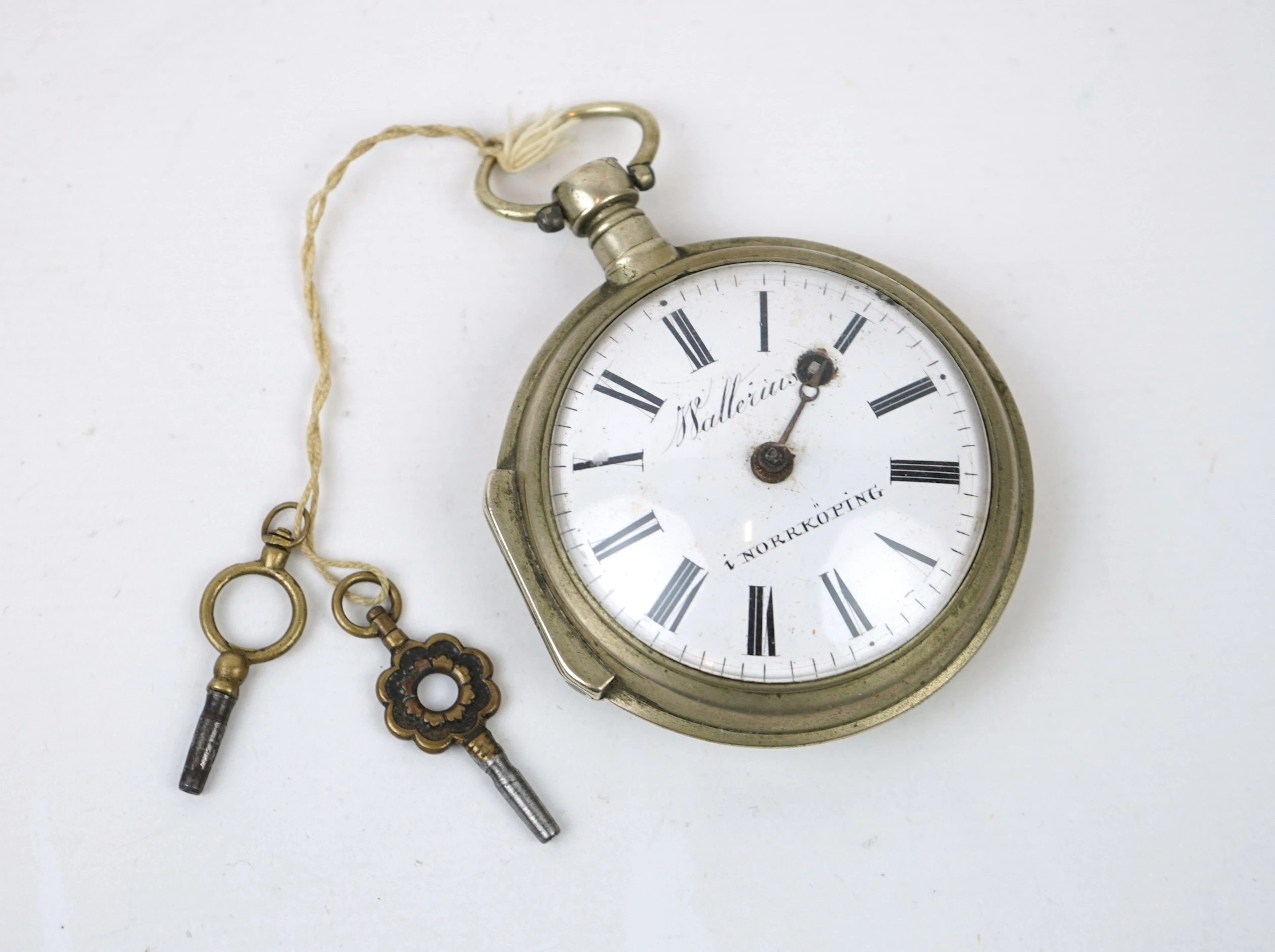 Reloj araña, metal blanco, esfera marcada Wallerius, Norrköping, finales de 1700.