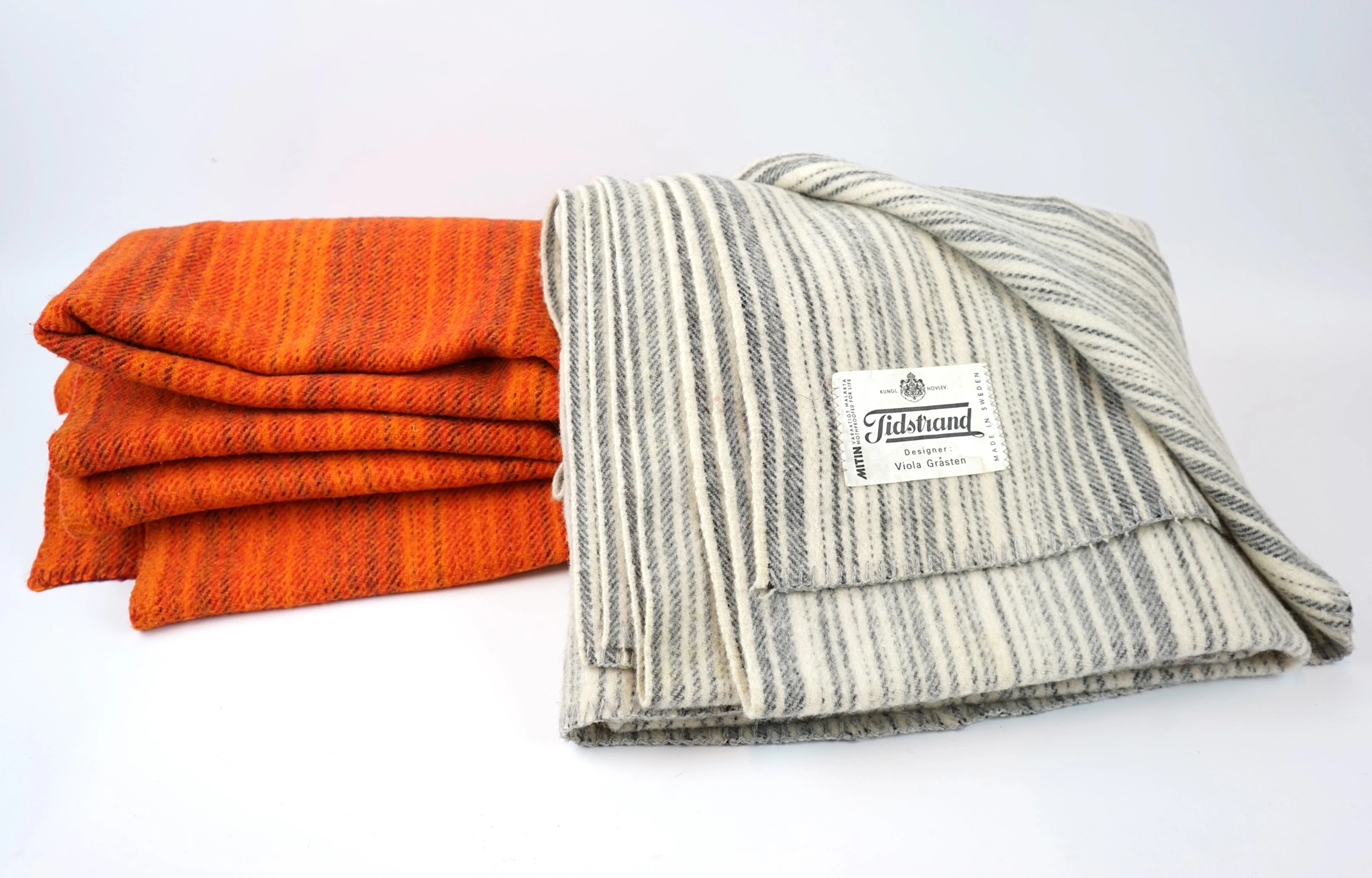 Viola Gråsten, 2 woollen throws, Tidstrand.