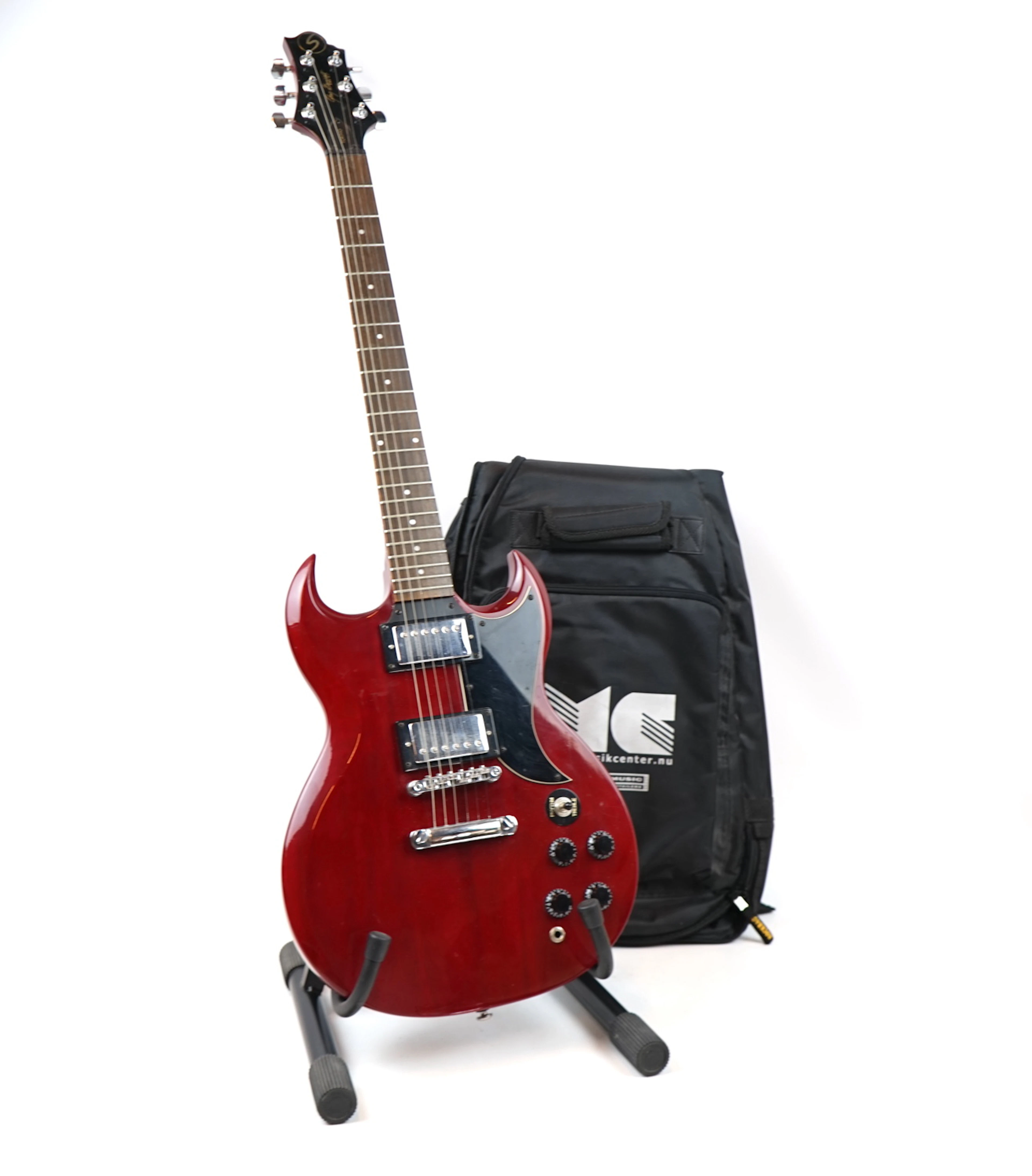 Guitarra eléctrica, Greg Bennett Torino TR-1.
