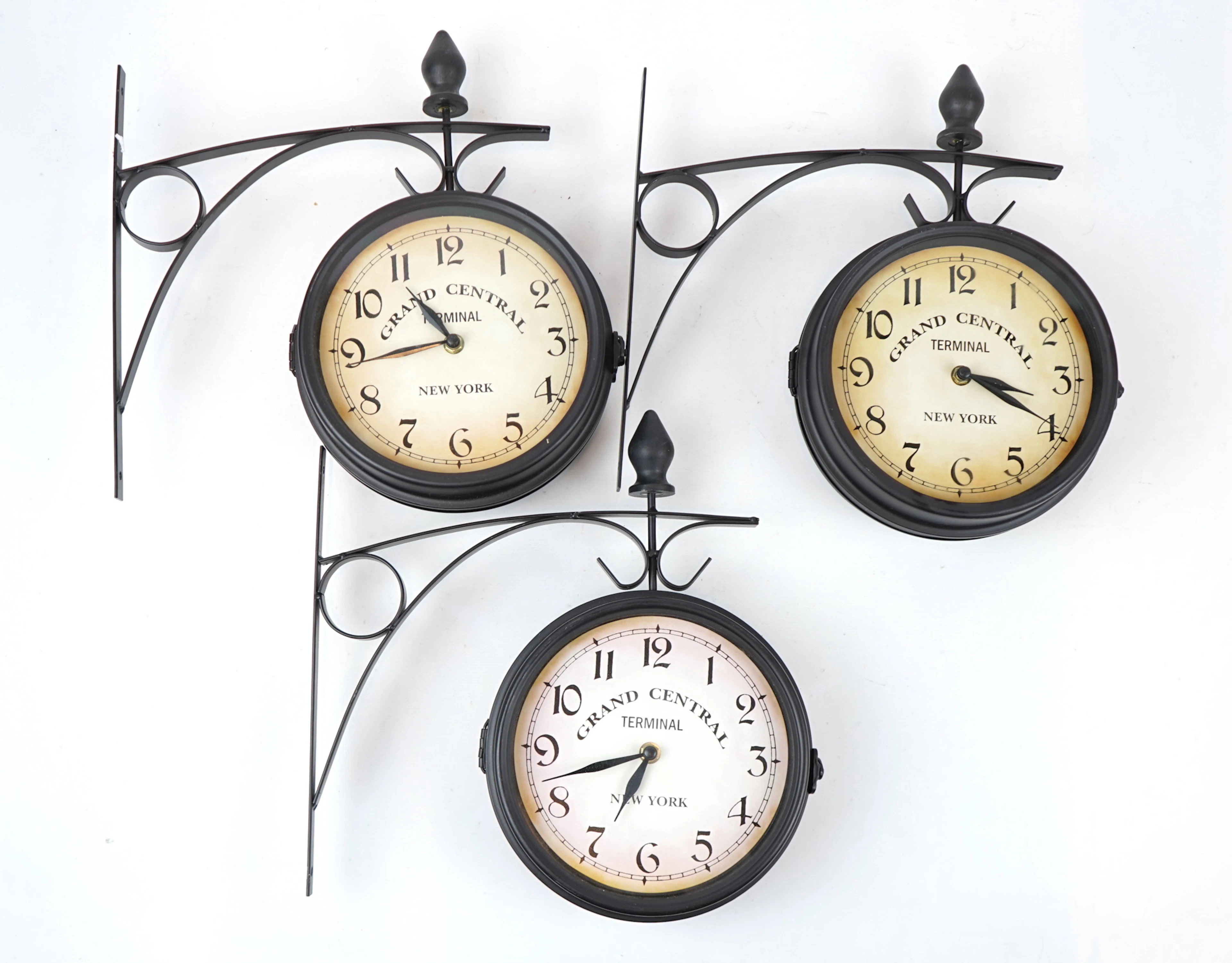 Relojes de pared, 3 piezas, metal.