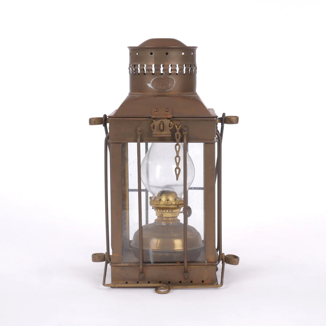 STORMLYKTA, fotogenlampa, metall och glas, Viking.