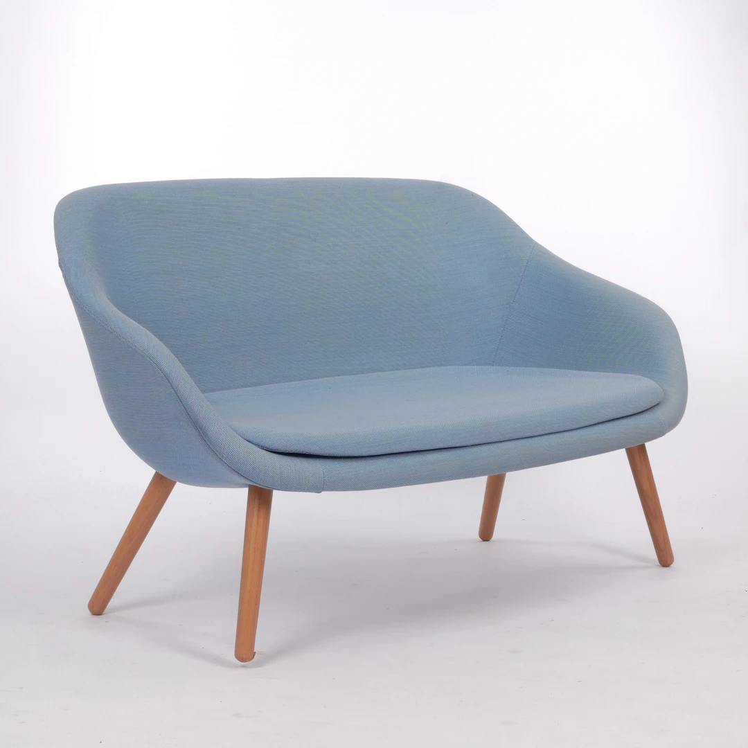 HEE WELLING. Soffa, 2-sits, "About a lounge", Hay.