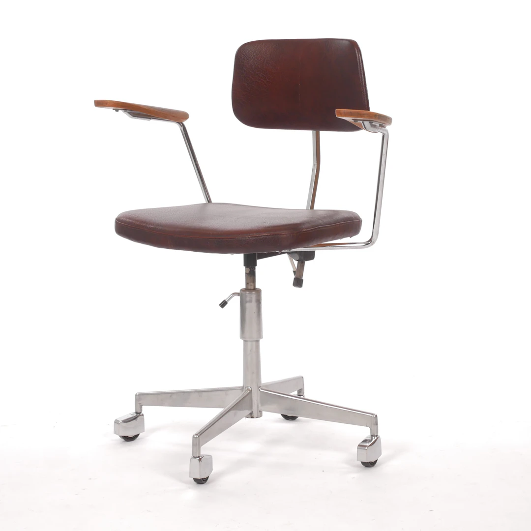 SKRIVBORDSSTOL, teak och konstläder, Labofa, Danmark, 1960-tal.